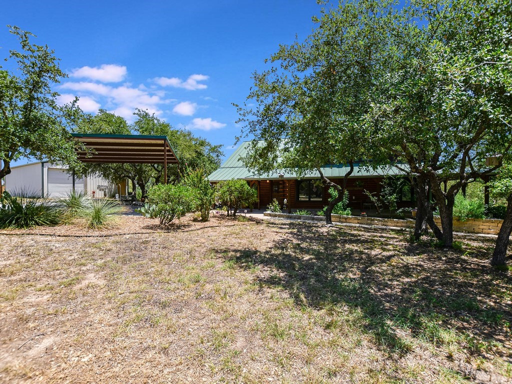 main property photo 23