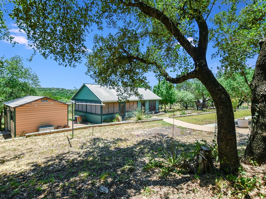 main property photo 30