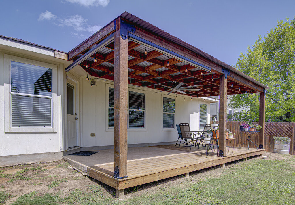 main property photo 22