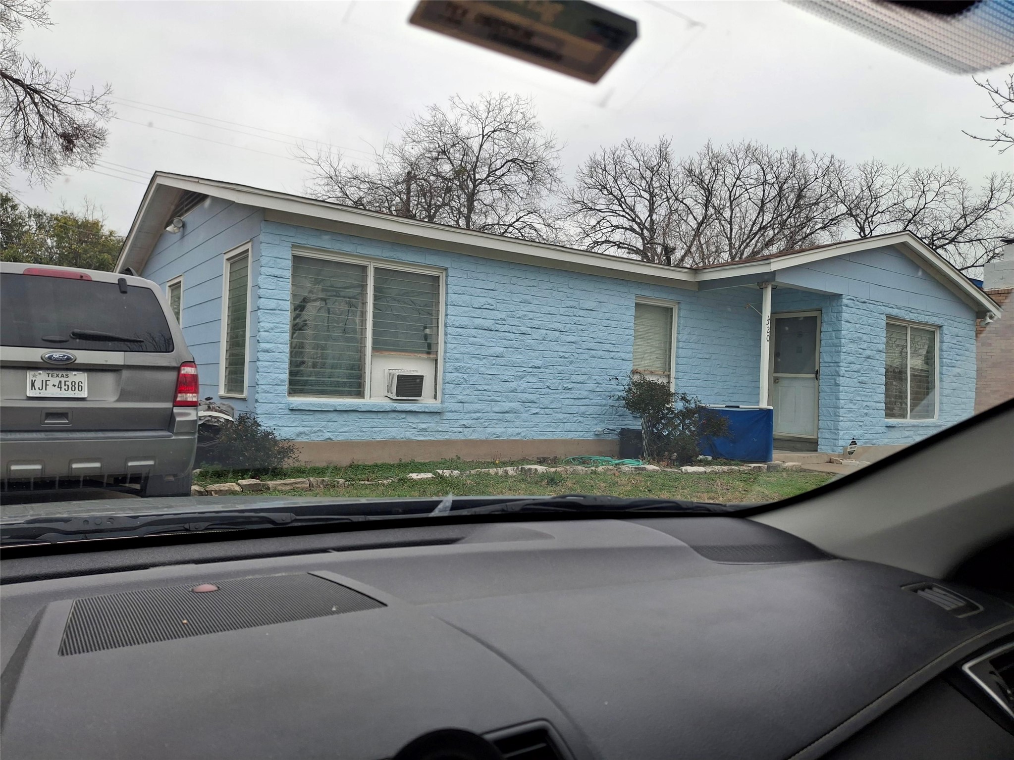 main property photo 3
