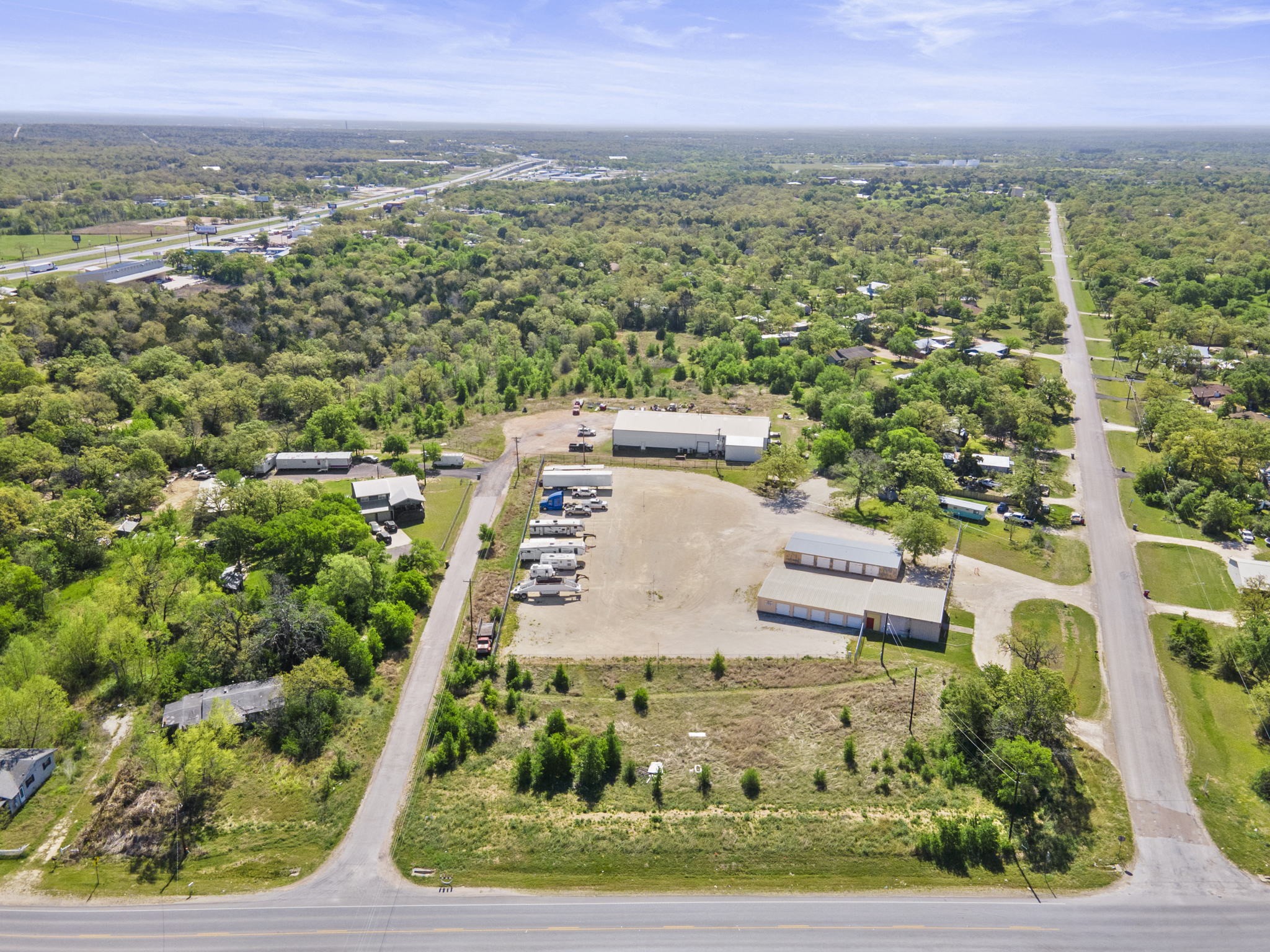 main property photo 13