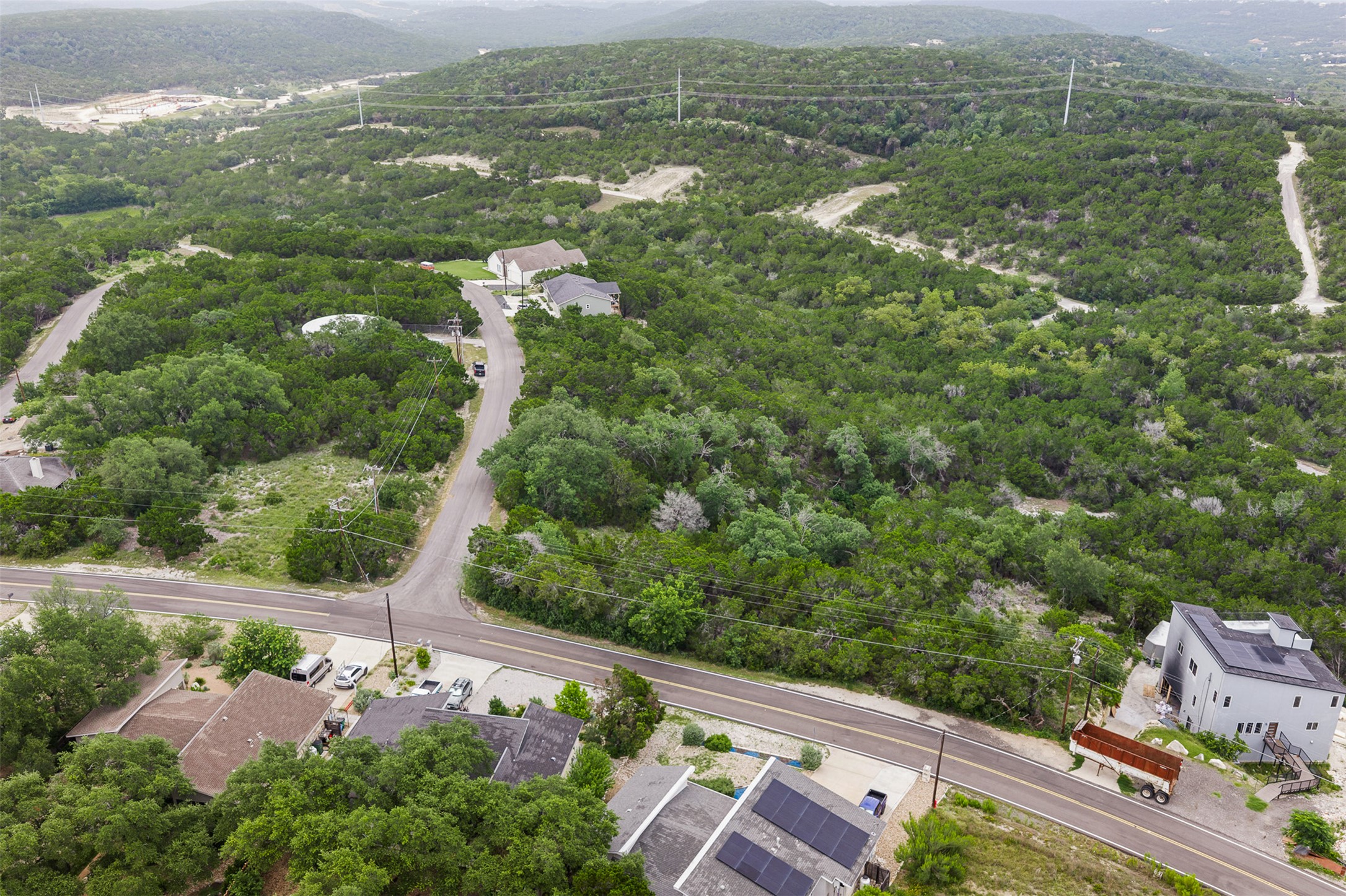 main property photo 11