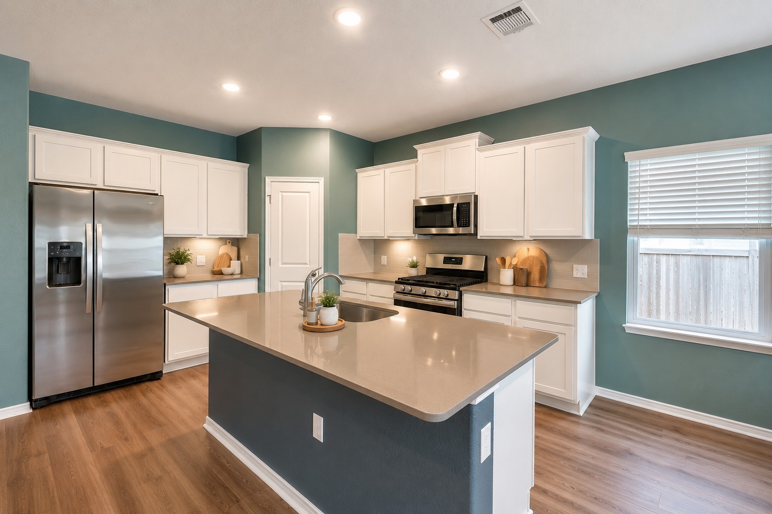 main property photo 5