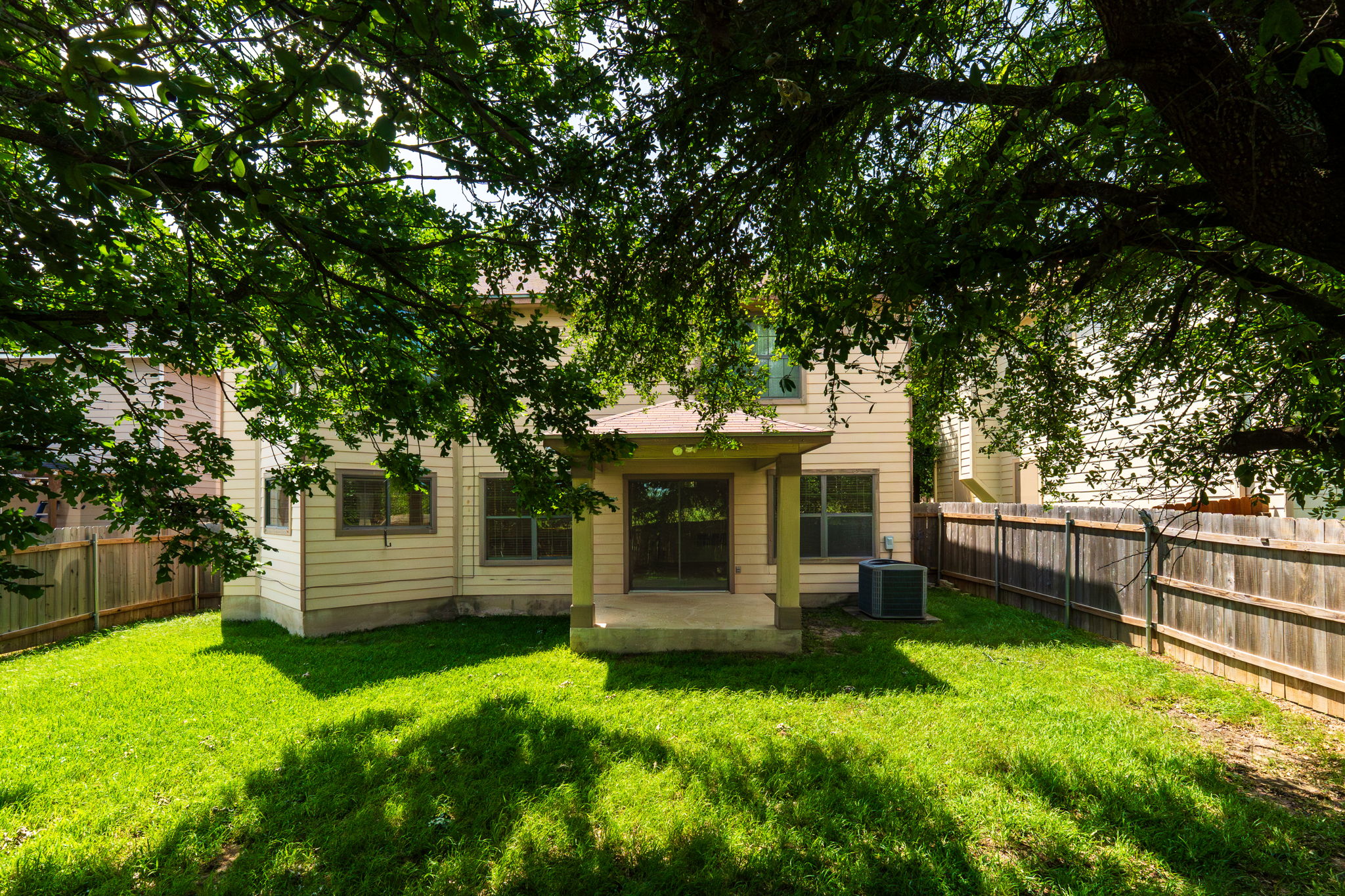 main property photo 32