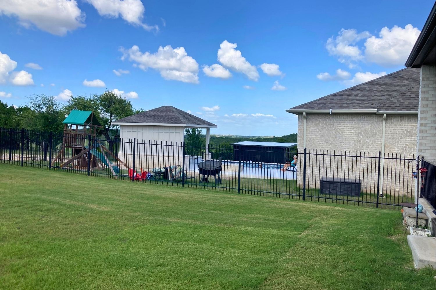 main property photo 21