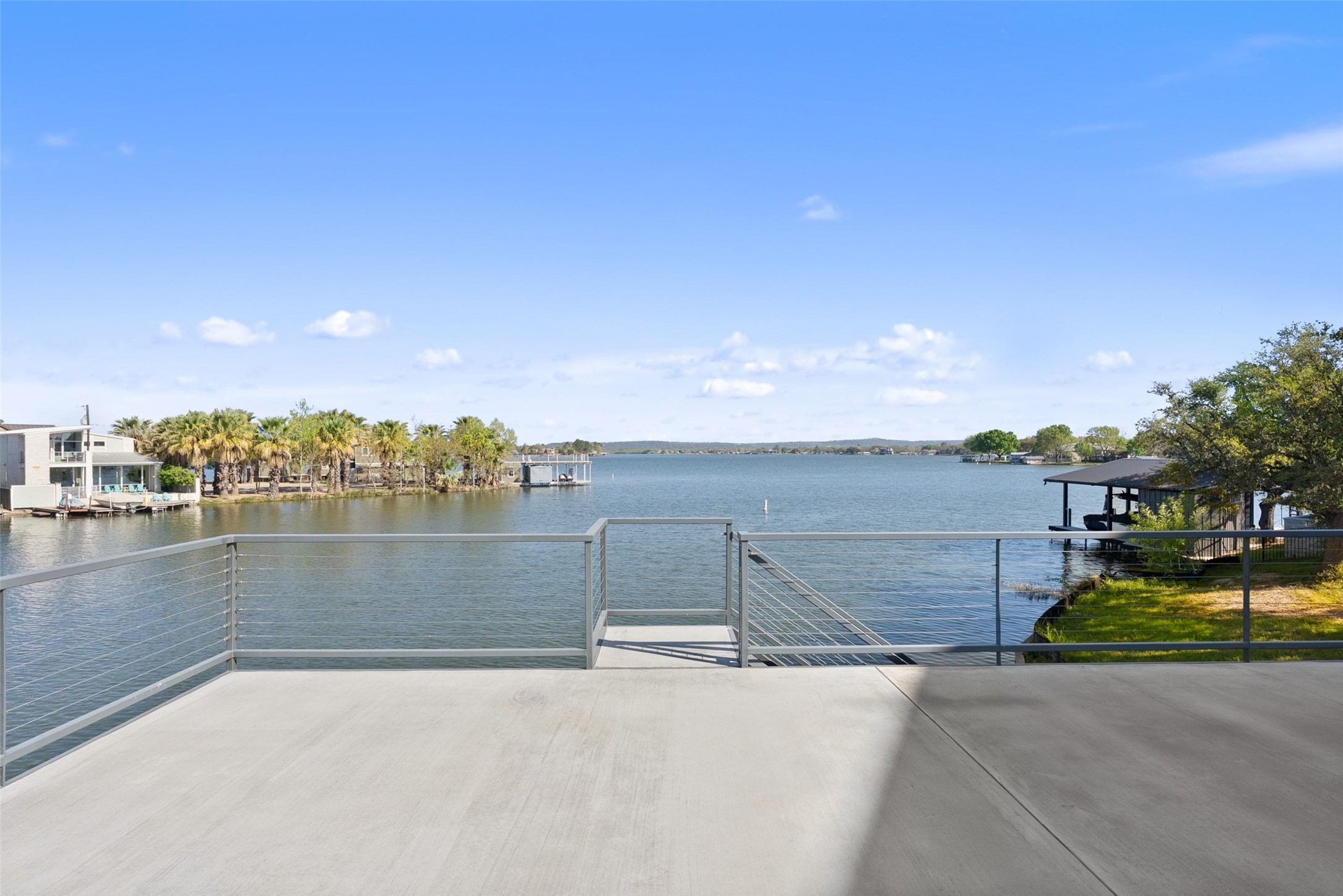 main property photo 11