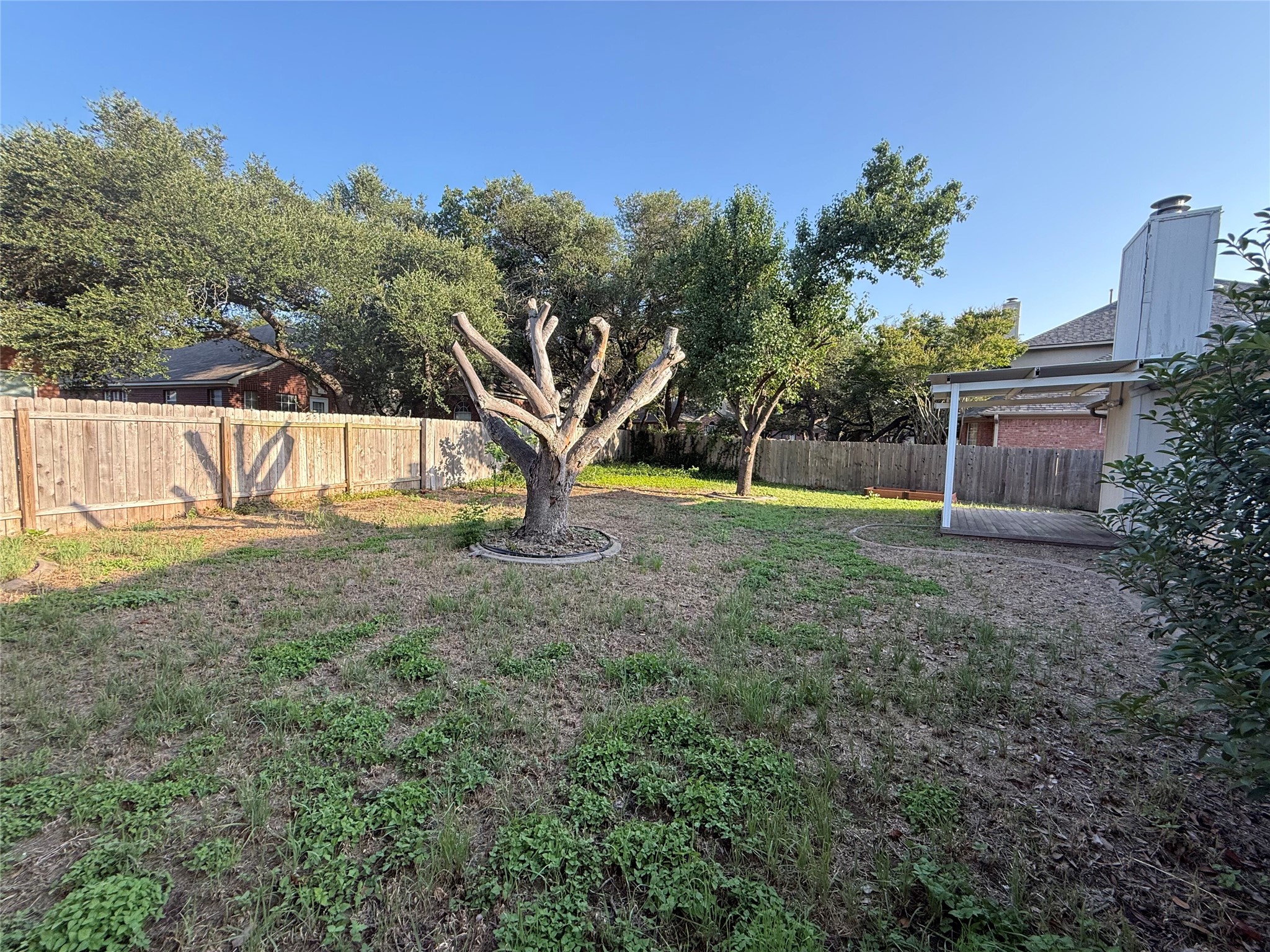 main property photo 22