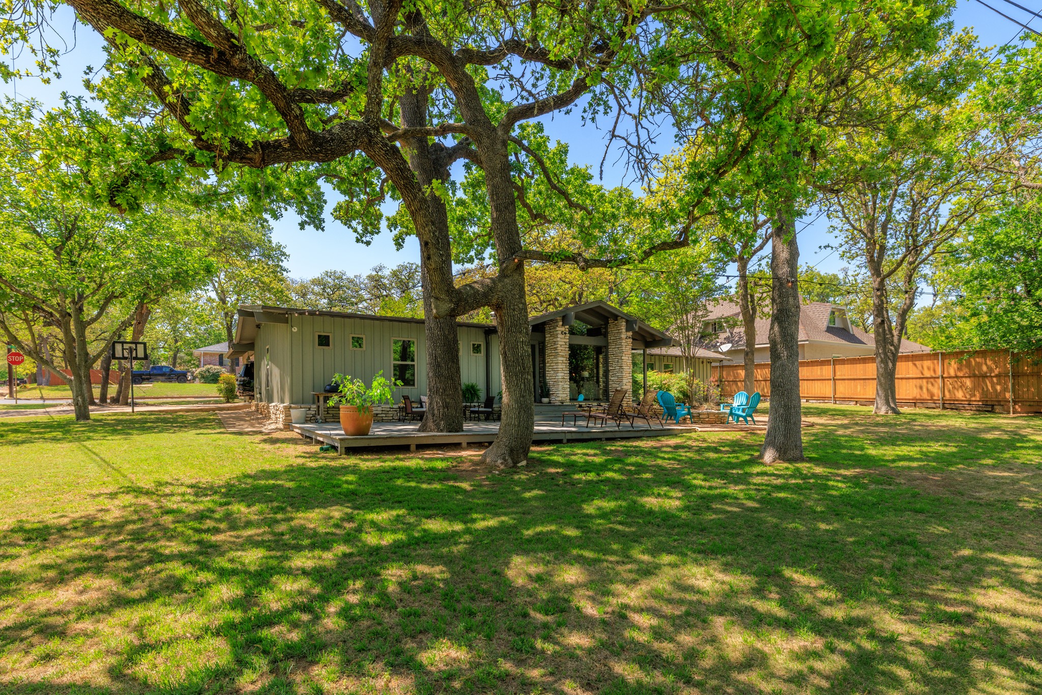 main property photo 21