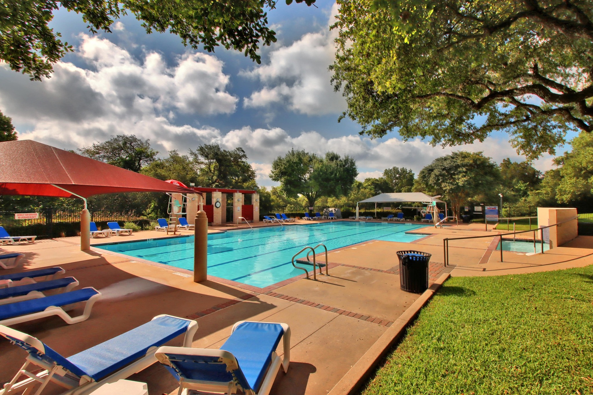 main property photo 37