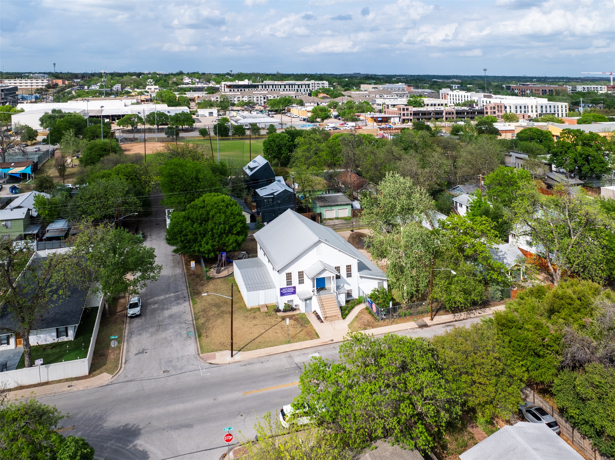 main property photo 7
