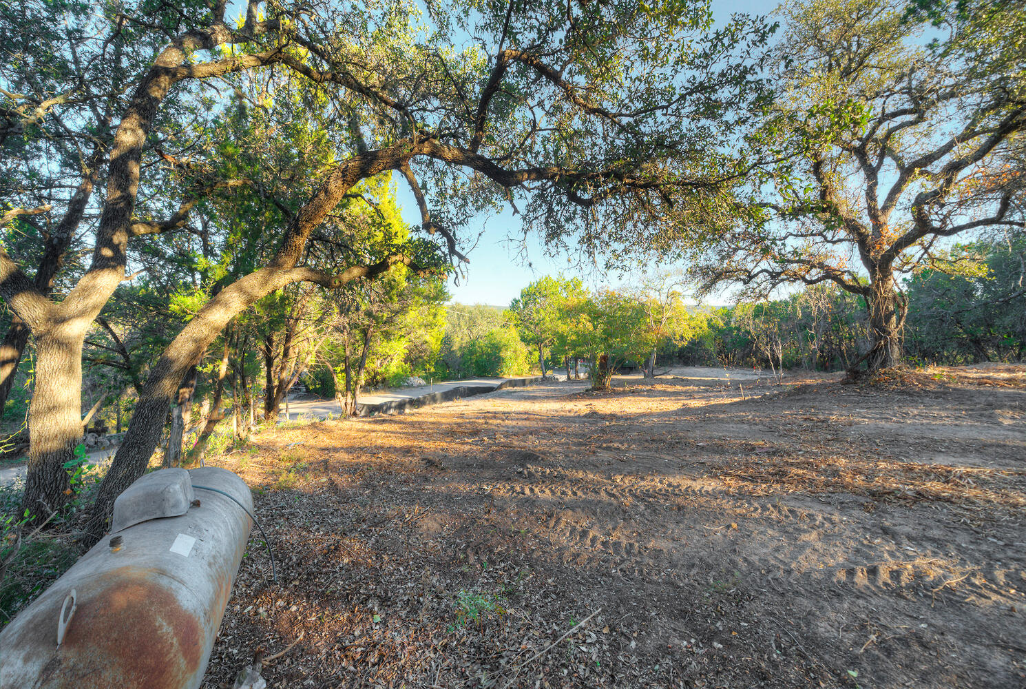 main property photo 20