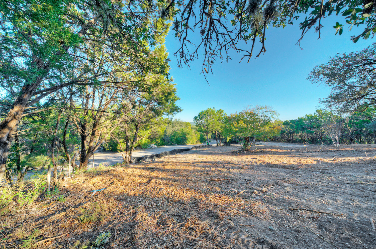 main property photo 22