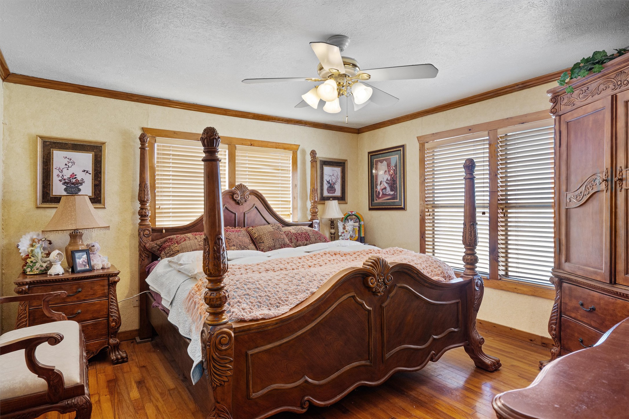 main property photo 19