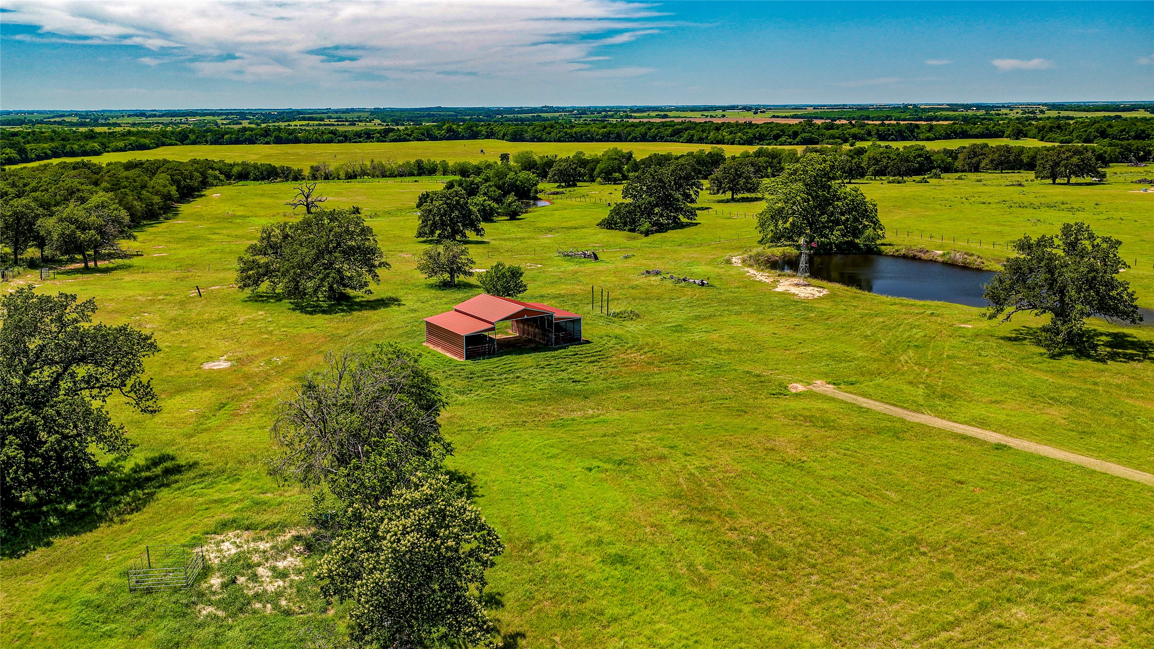 main property photo 9