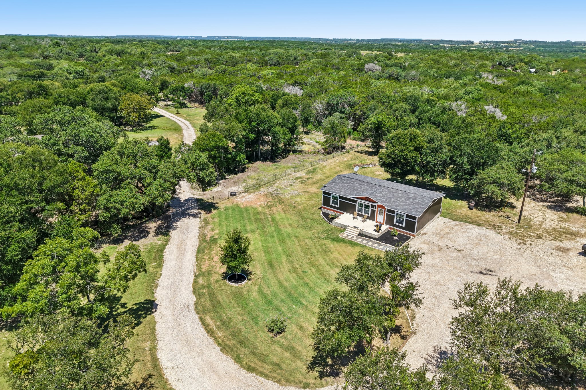 main property photo 21