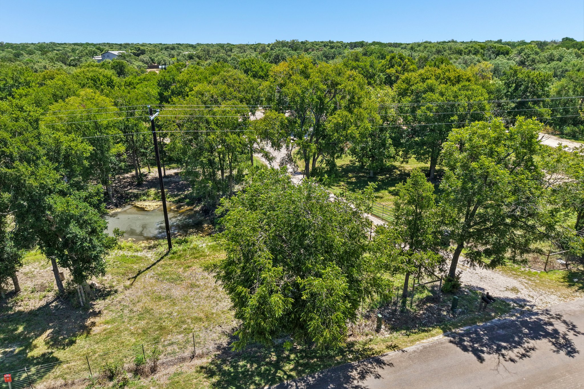 main property photo 38