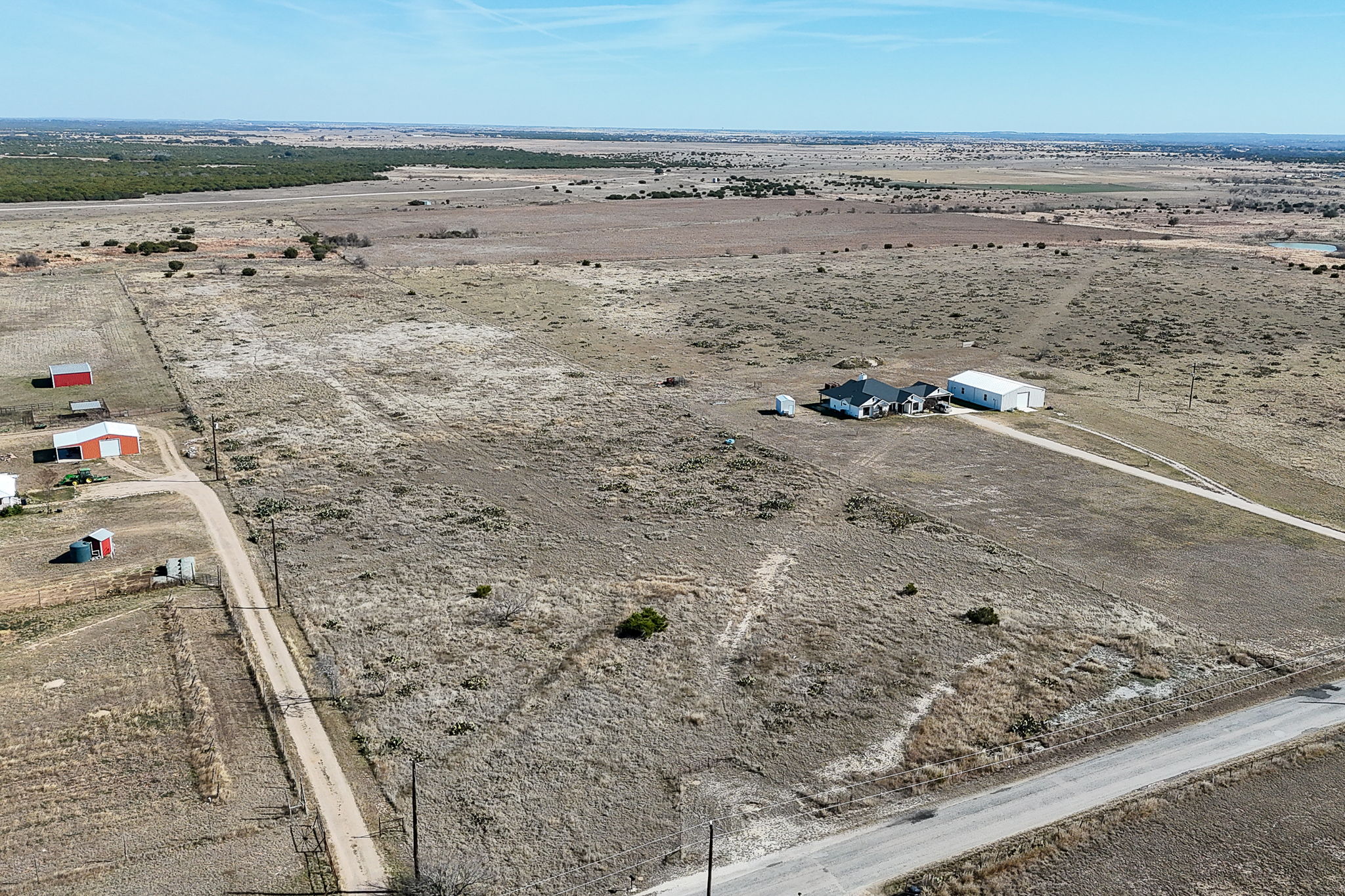 main property photo 14