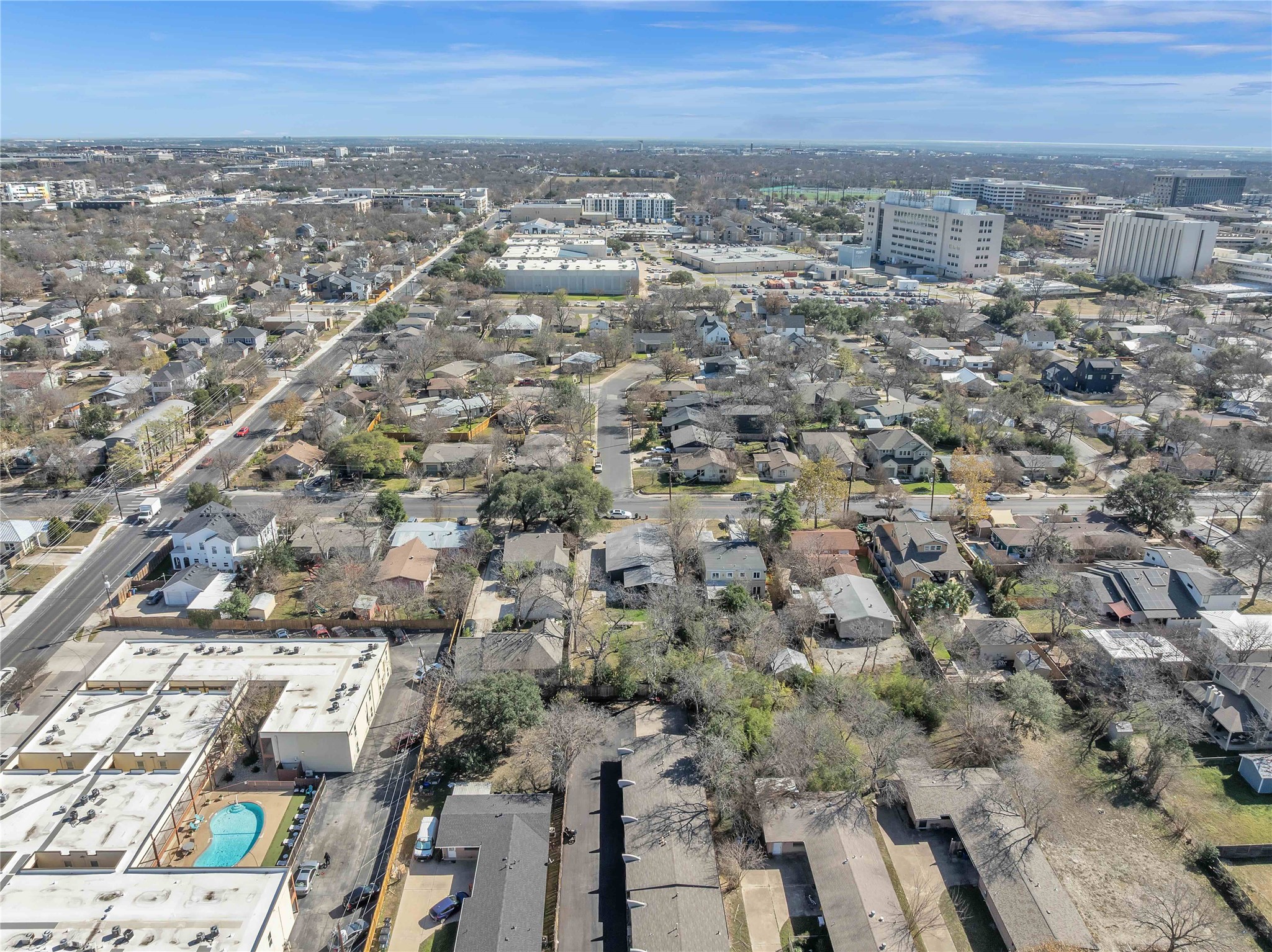 main property photo 18