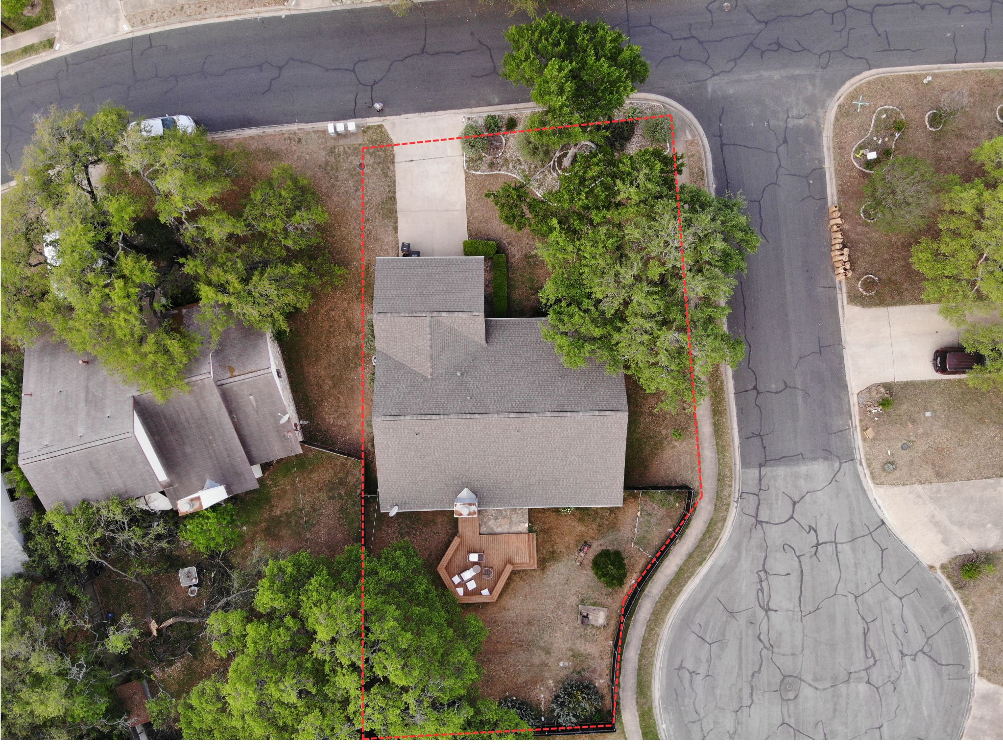 main property photo 33