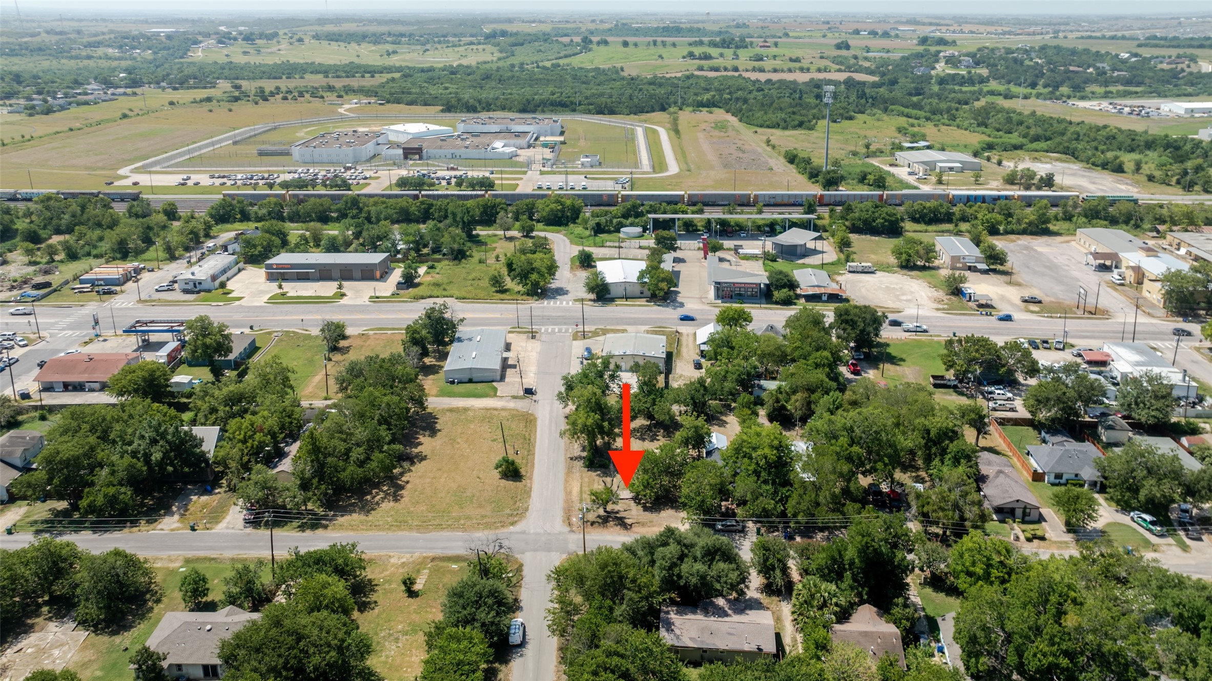 main property photo 1