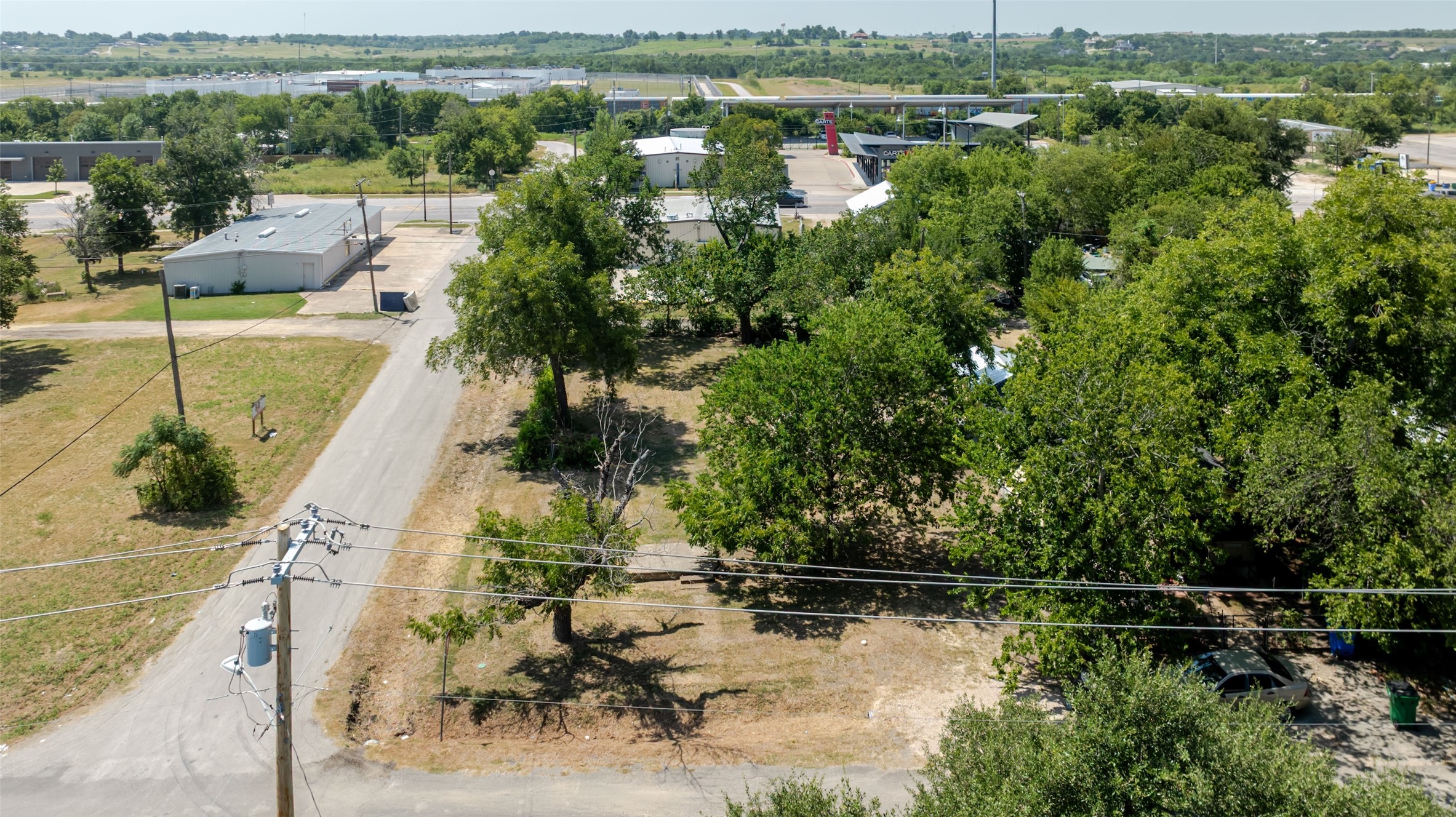 main property photo 6