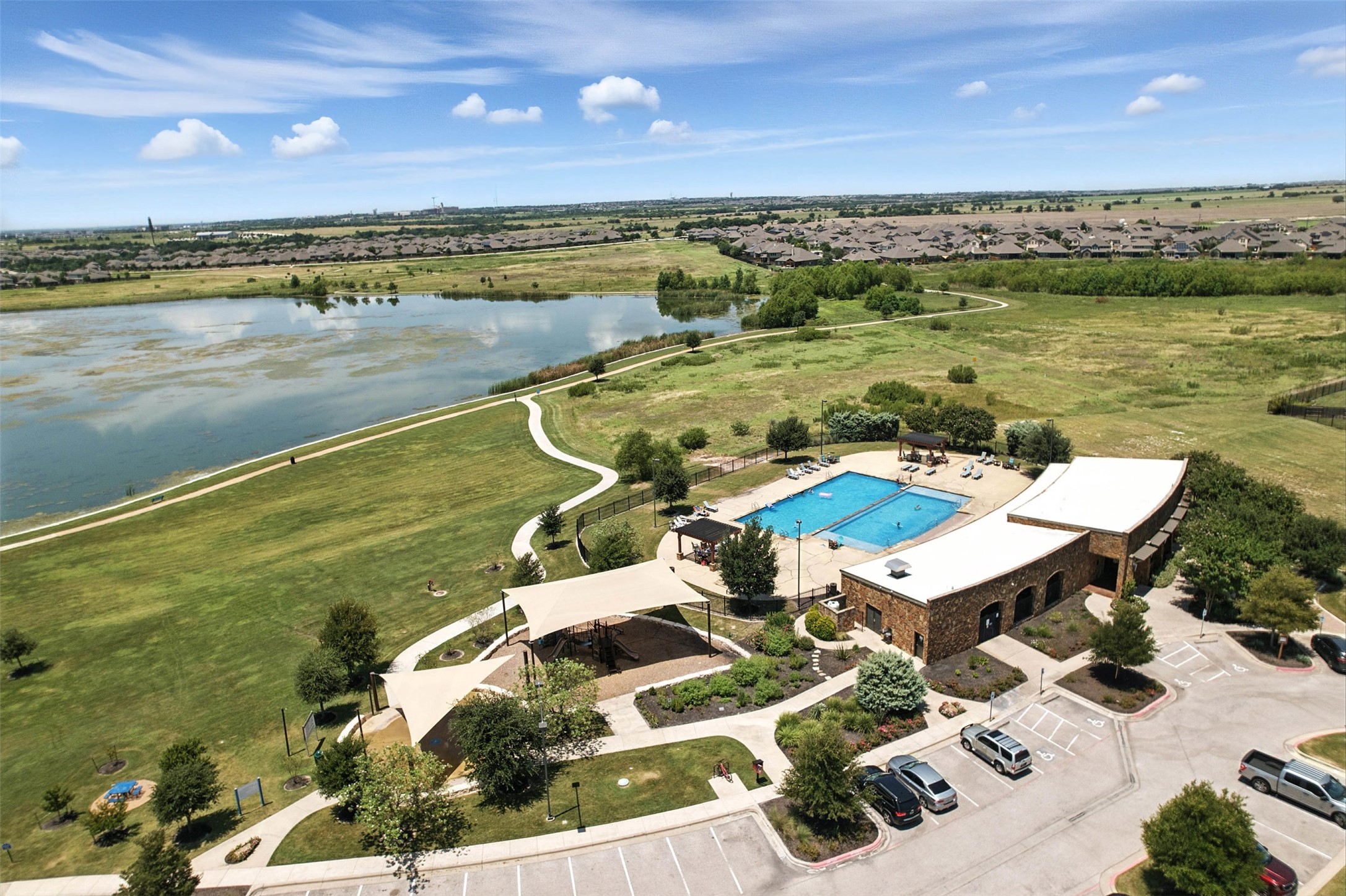 main property photo 34