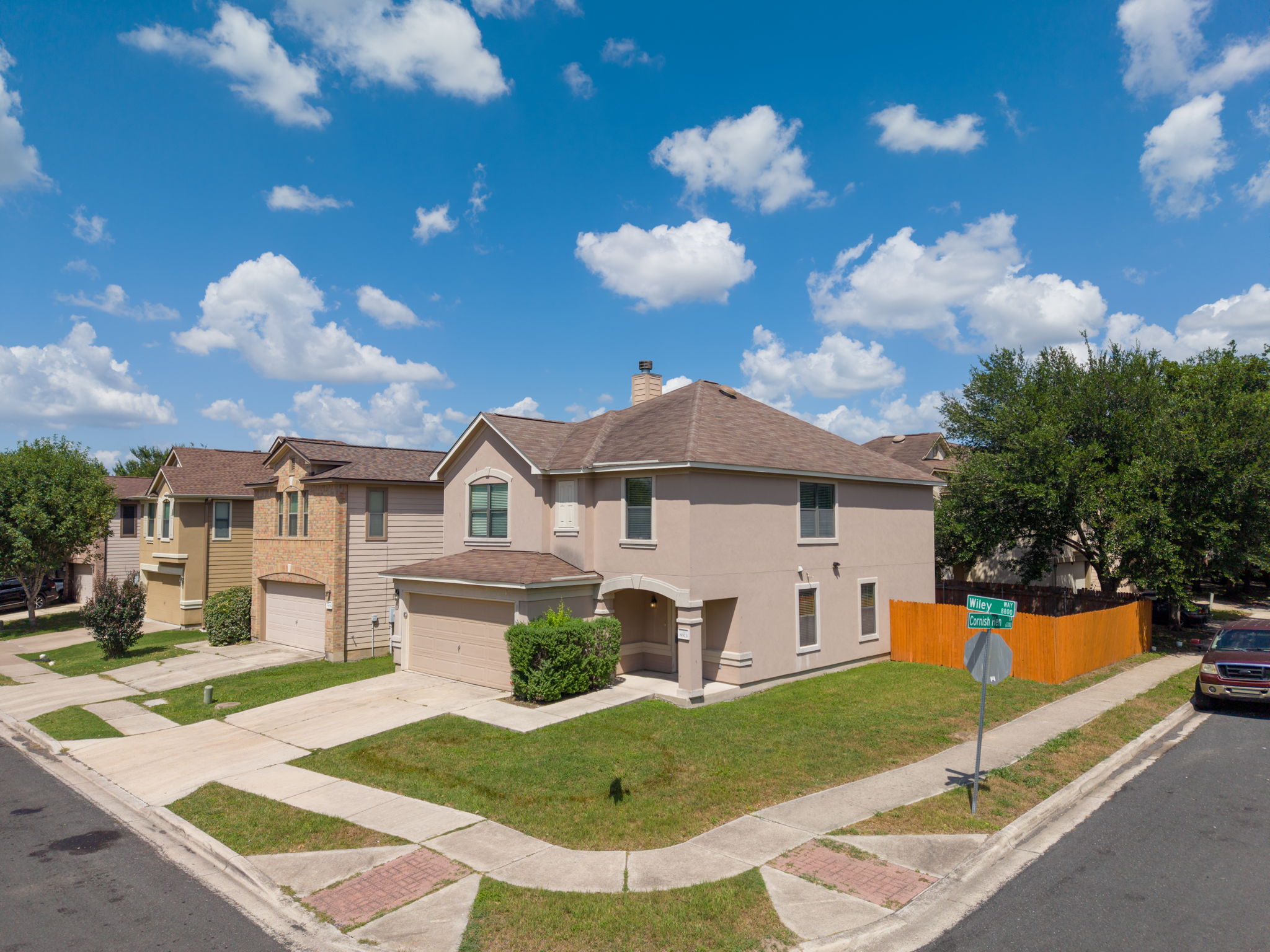 main property photo 32