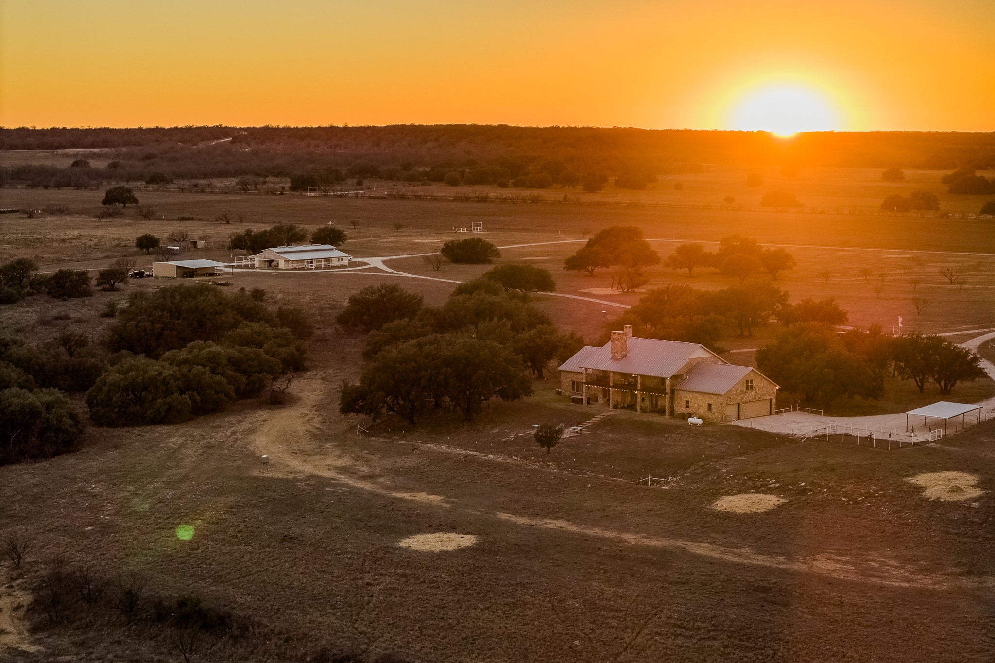 main property photo 25
