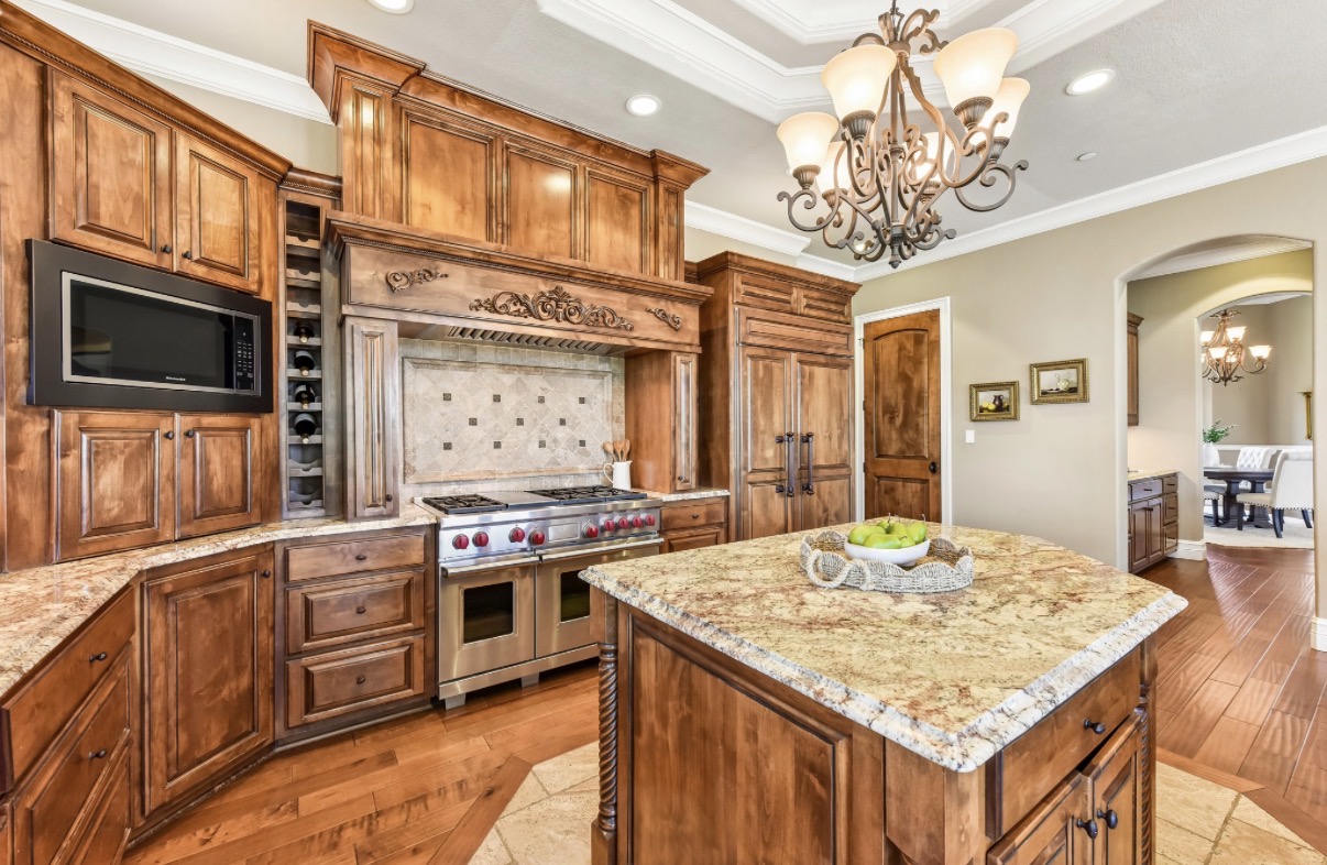main property photo 6