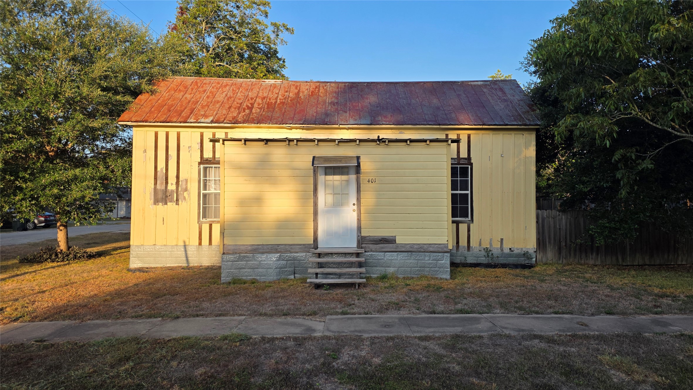 main property photo 1