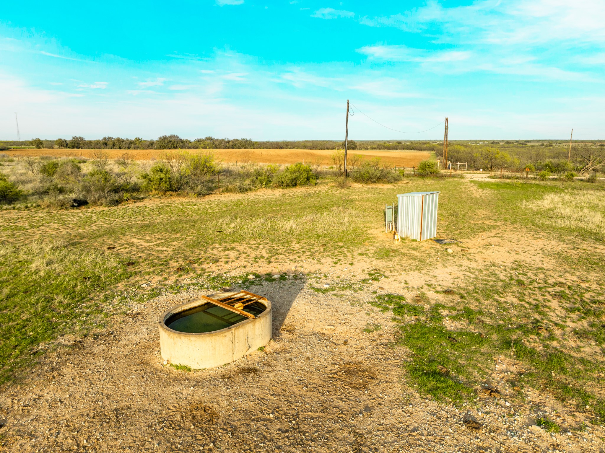 main property photo 27