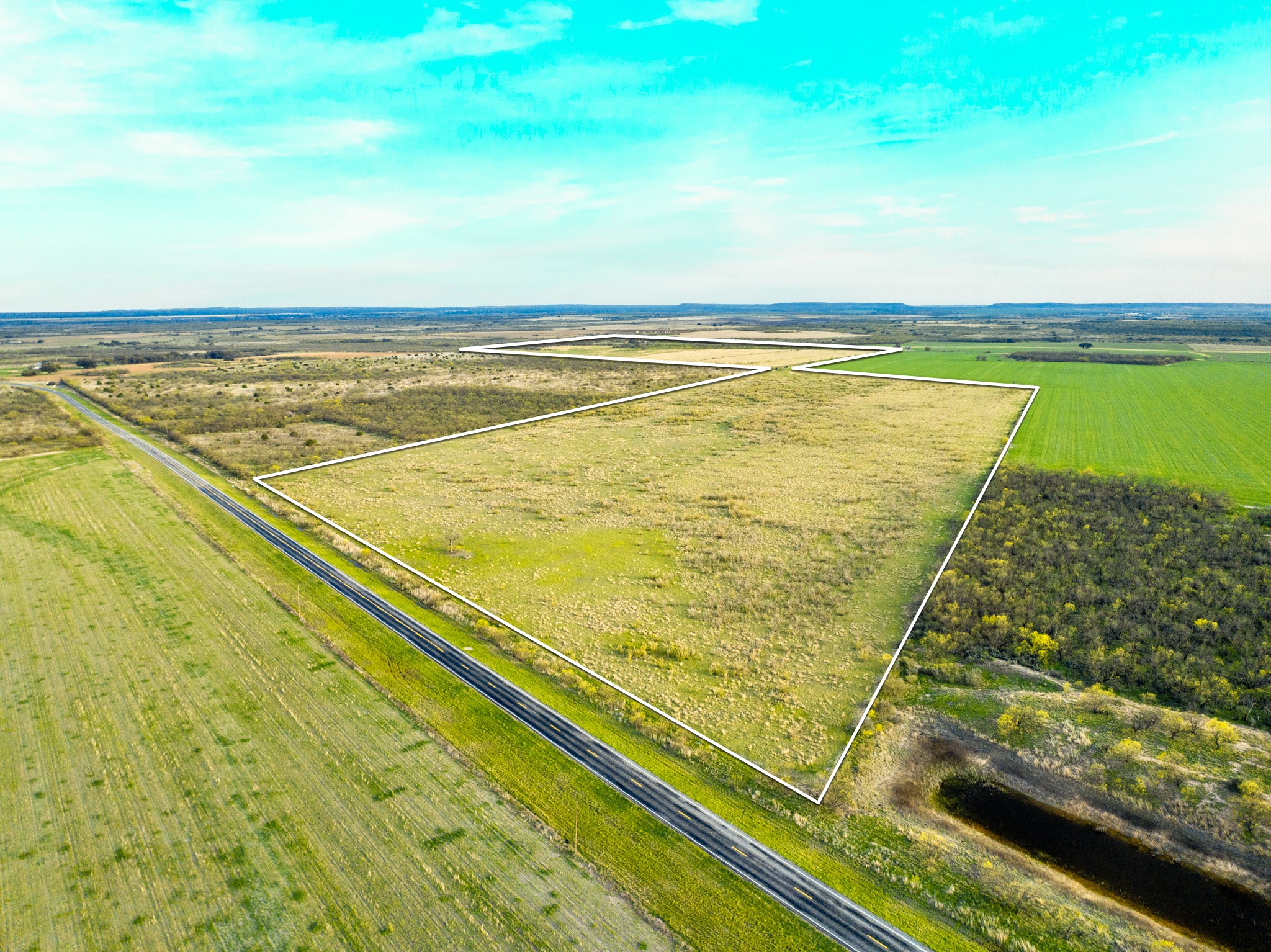 main property photo 30
