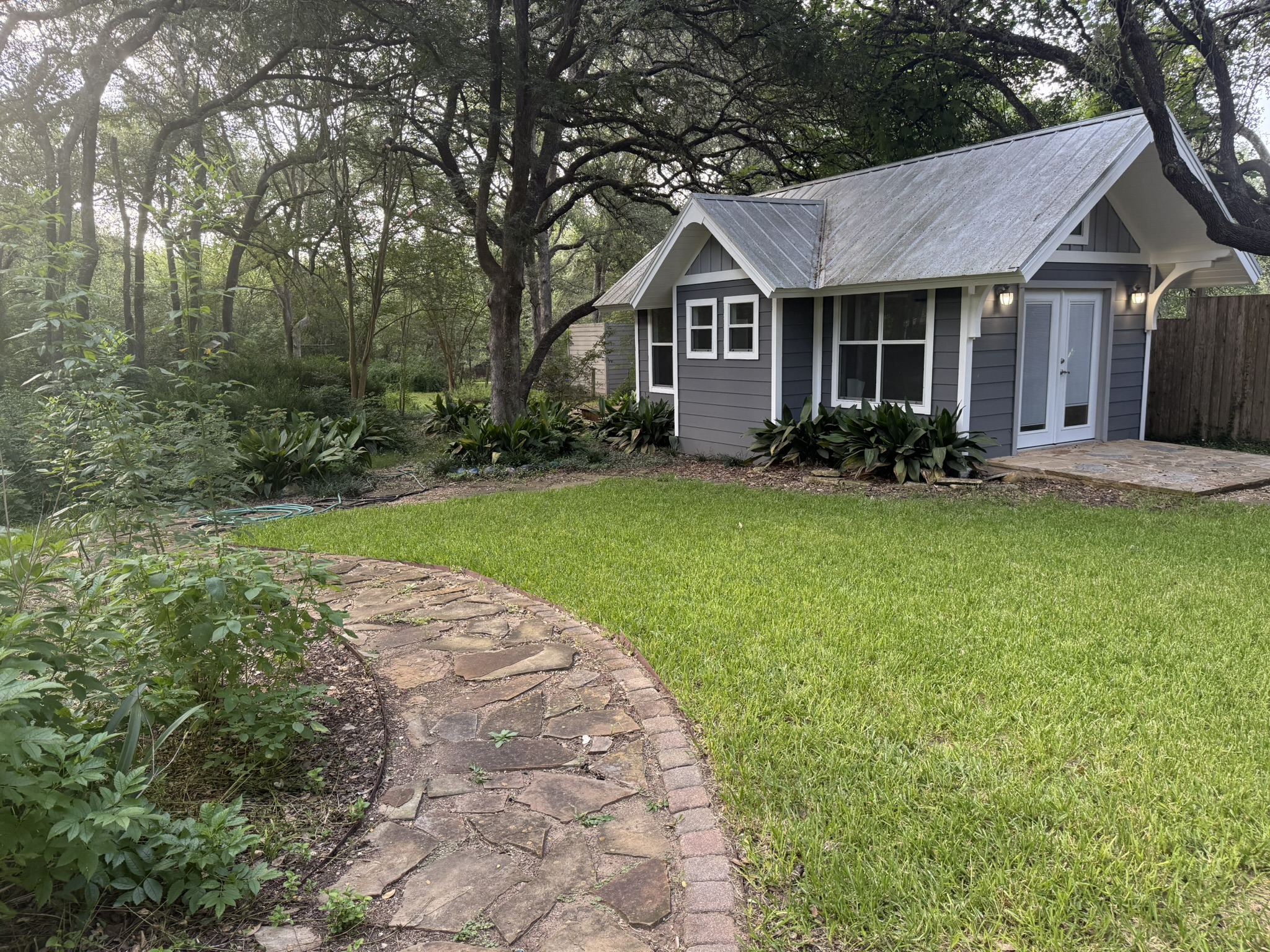 main property photo 20