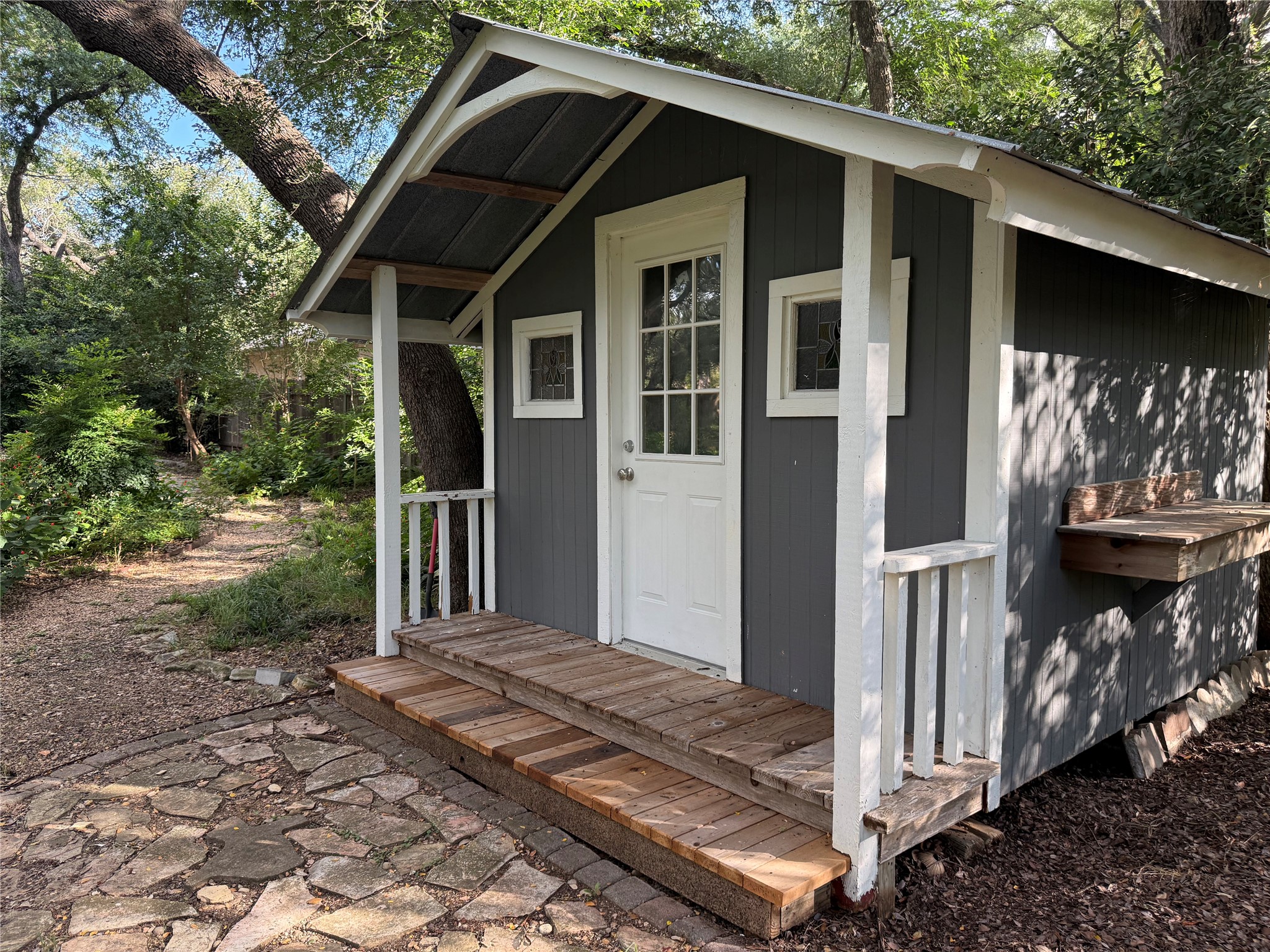 main property photo 22