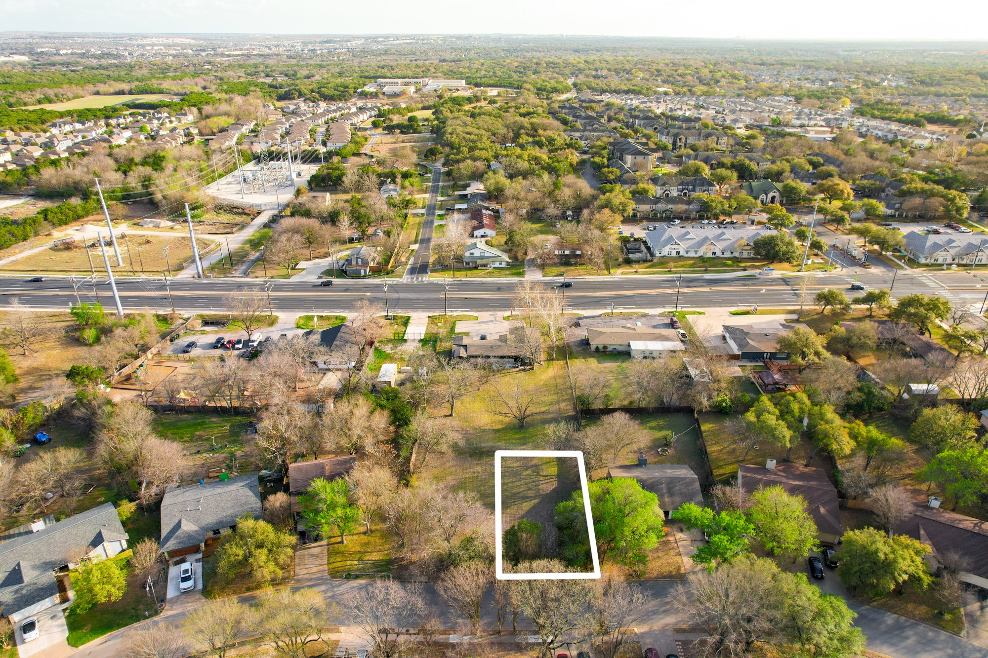 main property photo 12