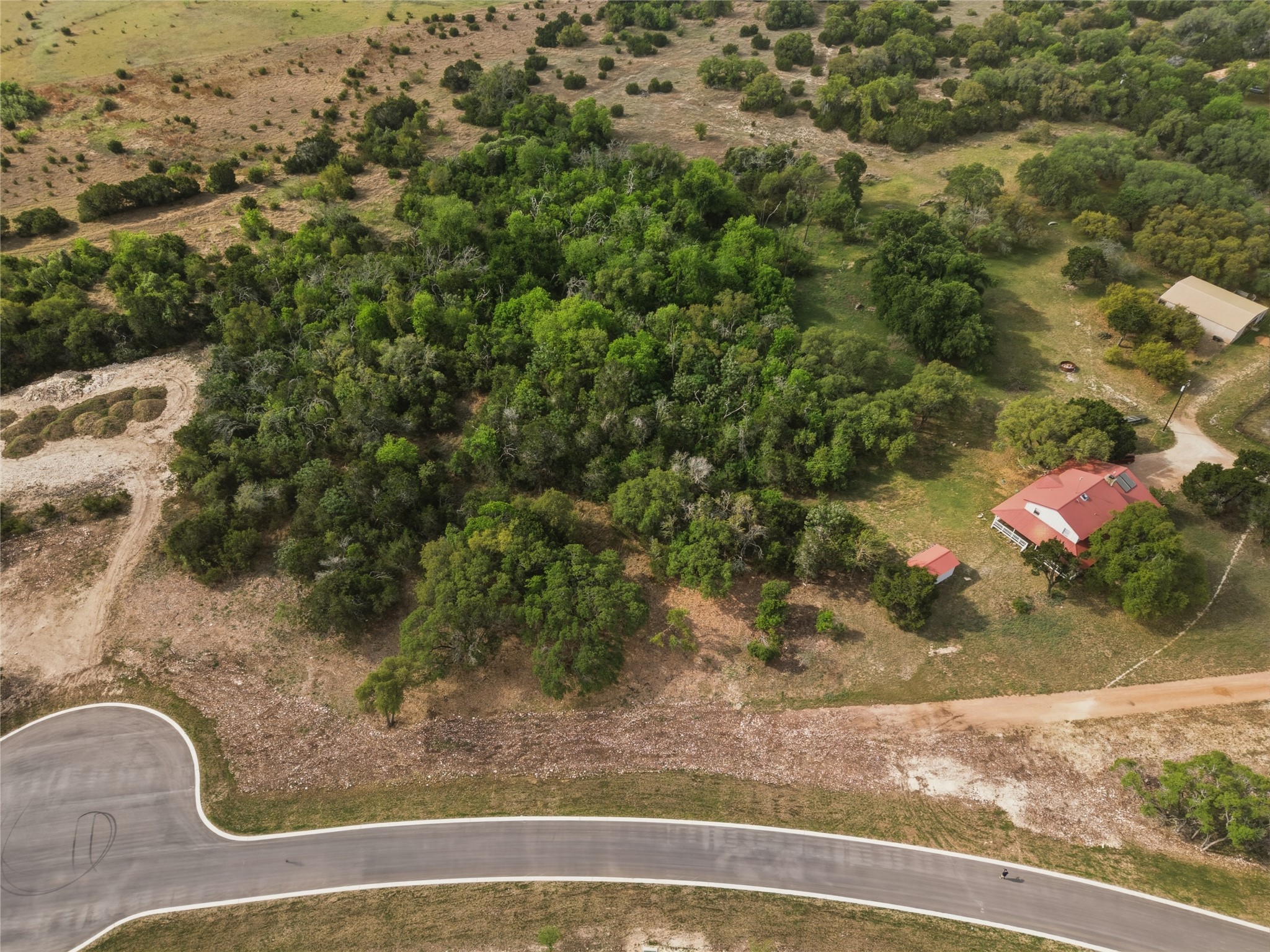 main property photo 13