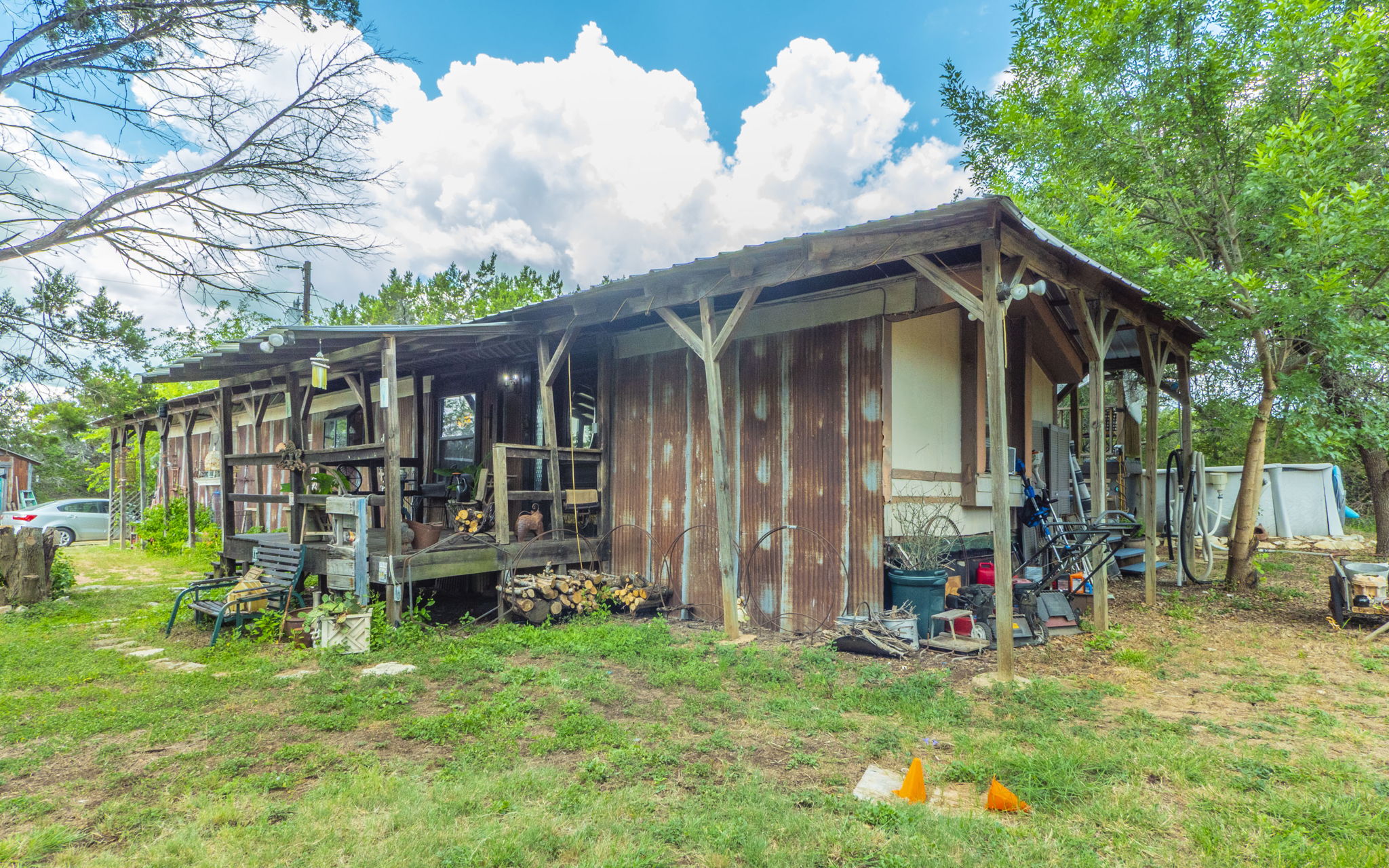 main property photo 18