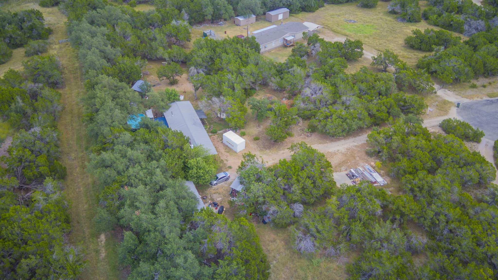 main property photo 25