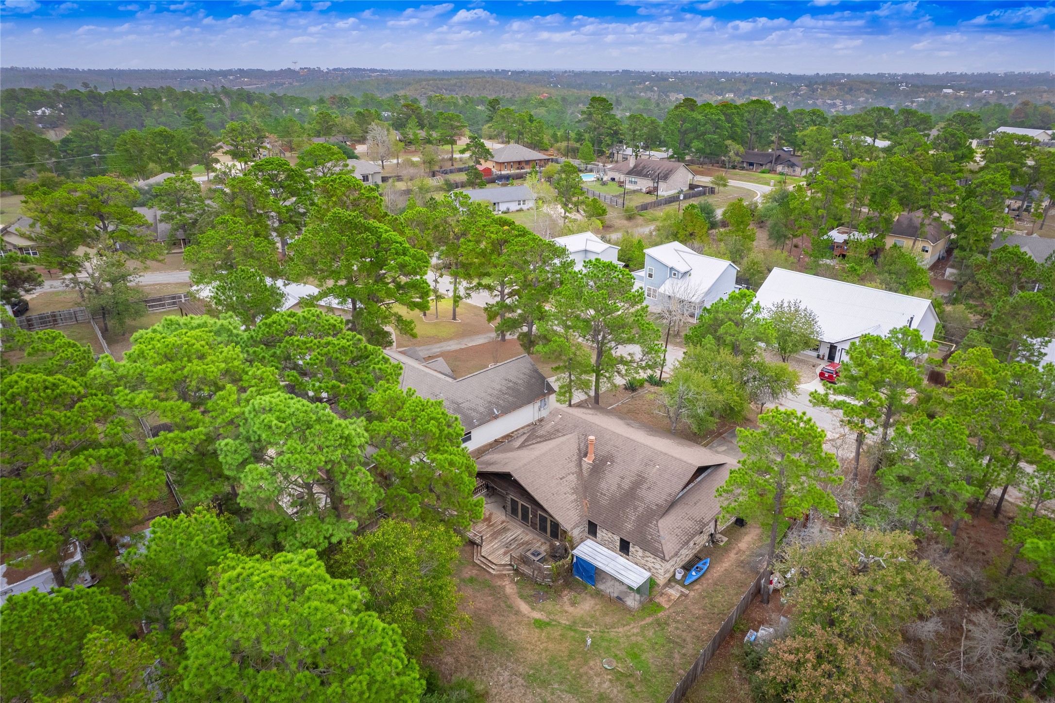 main property photo 36