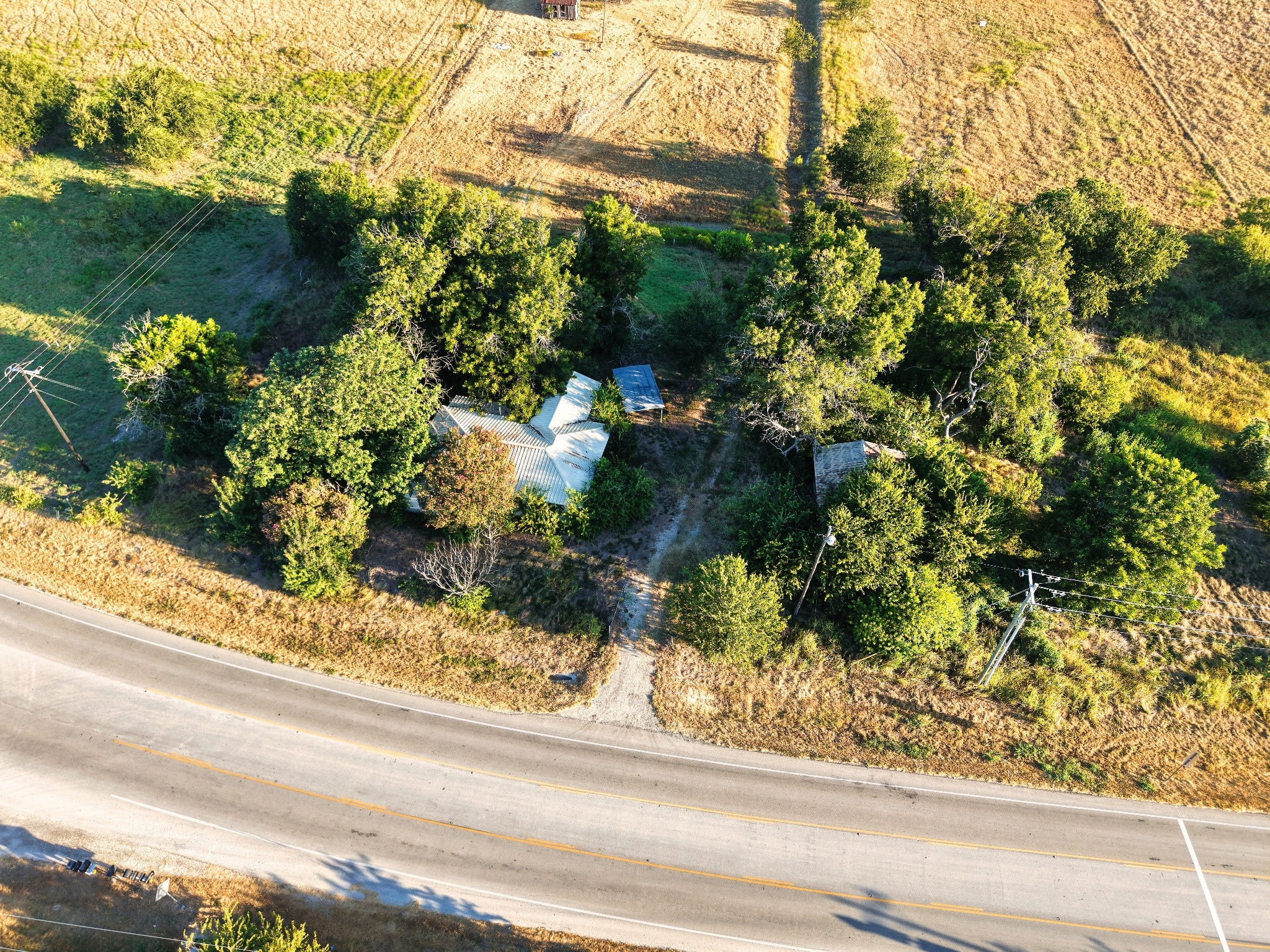 main property photo 4