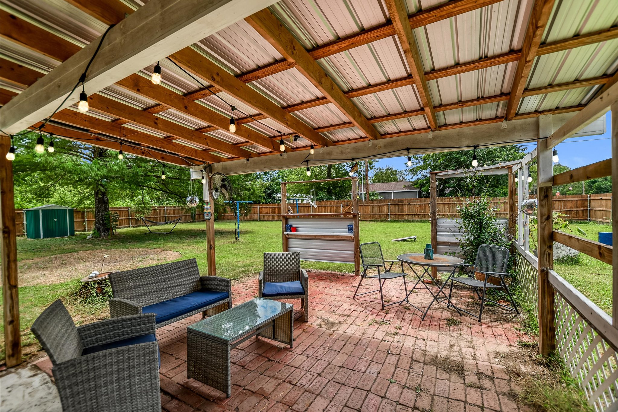 main property photo 13