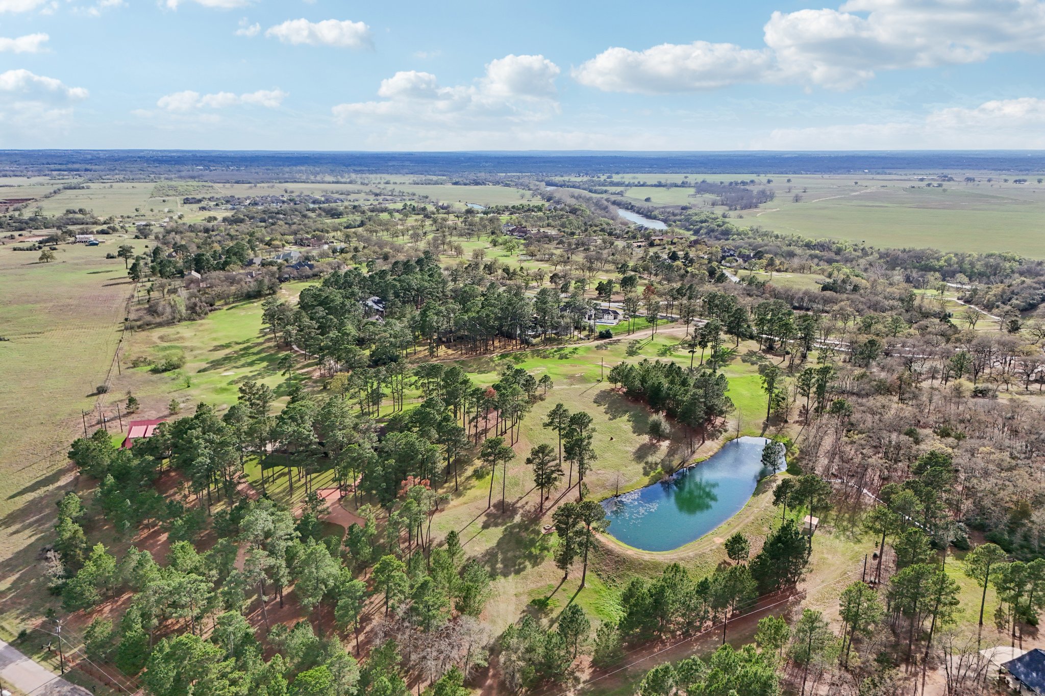 main property photo 7