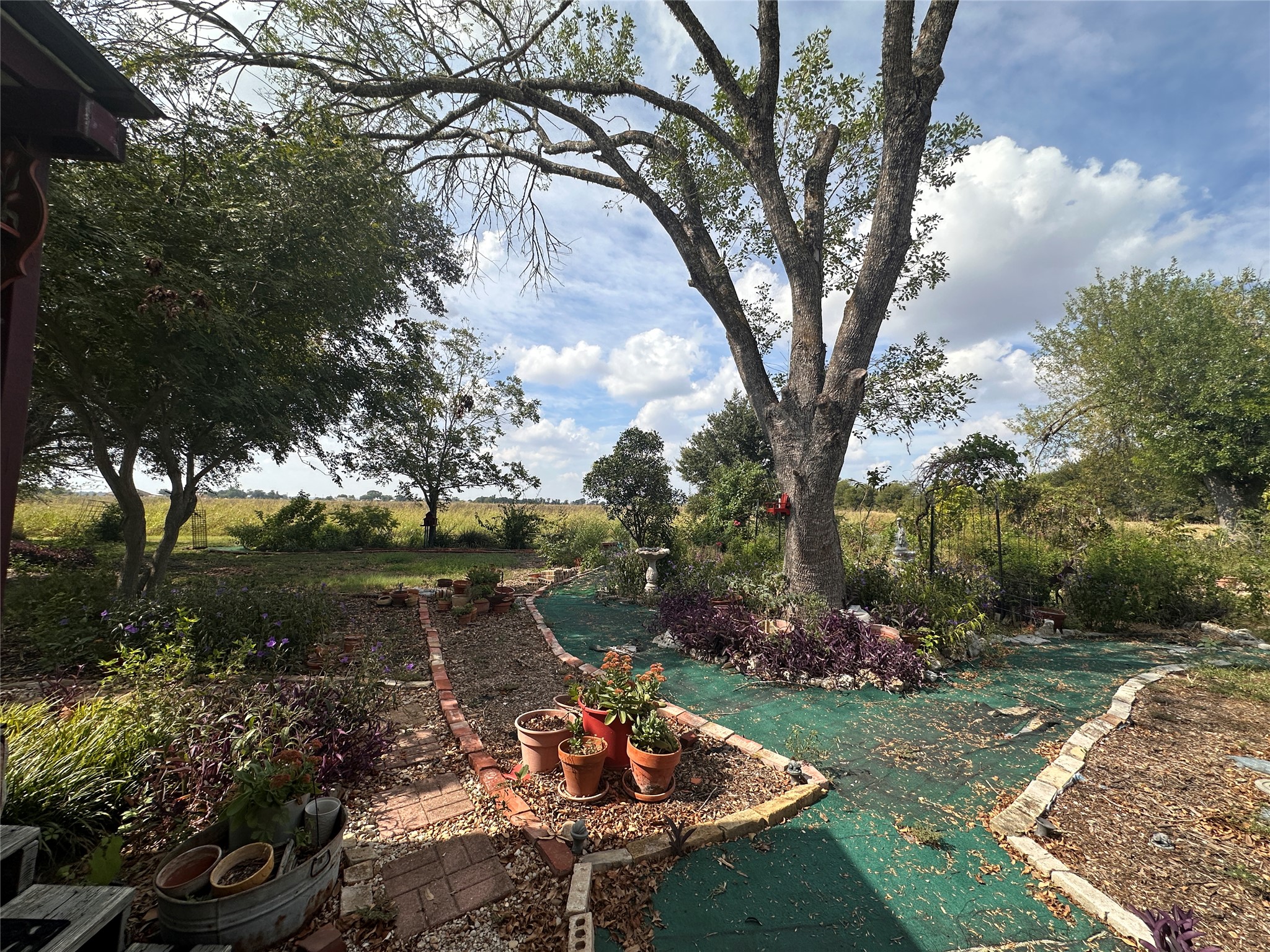 main property photo 21