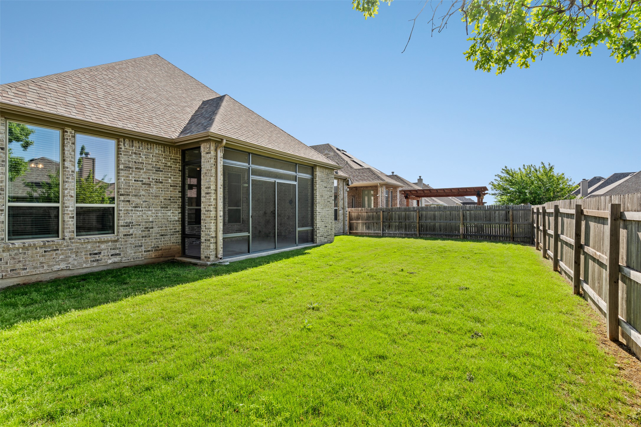 main property photo 31