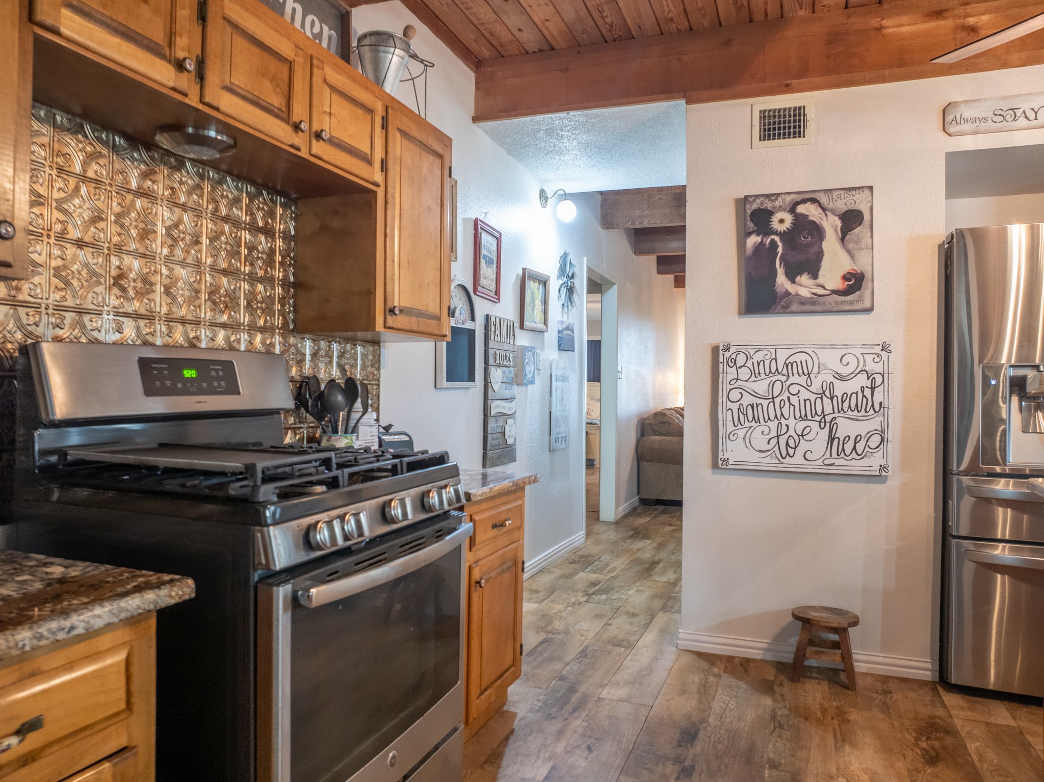 main property photo 14