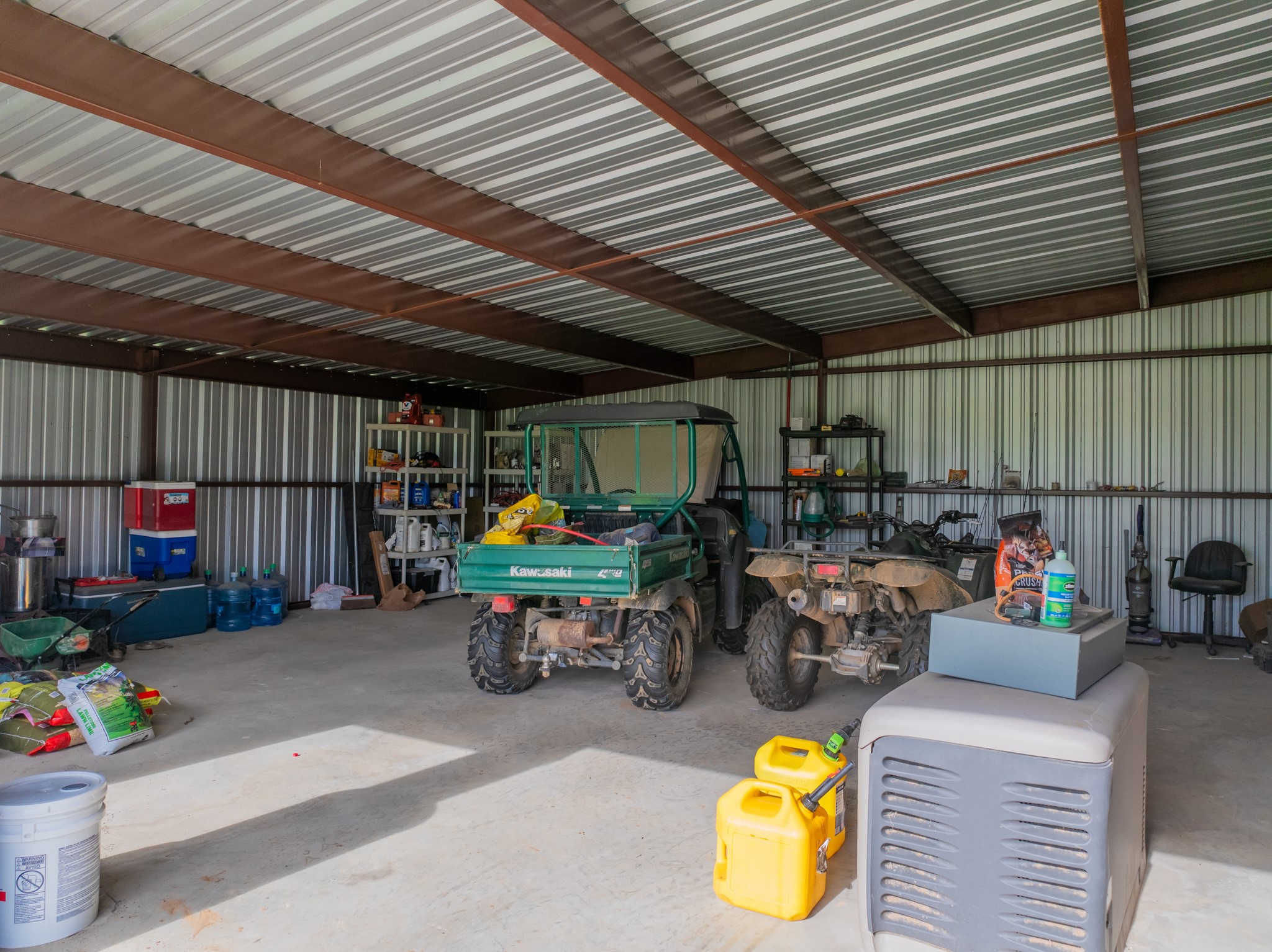 main property photo 22