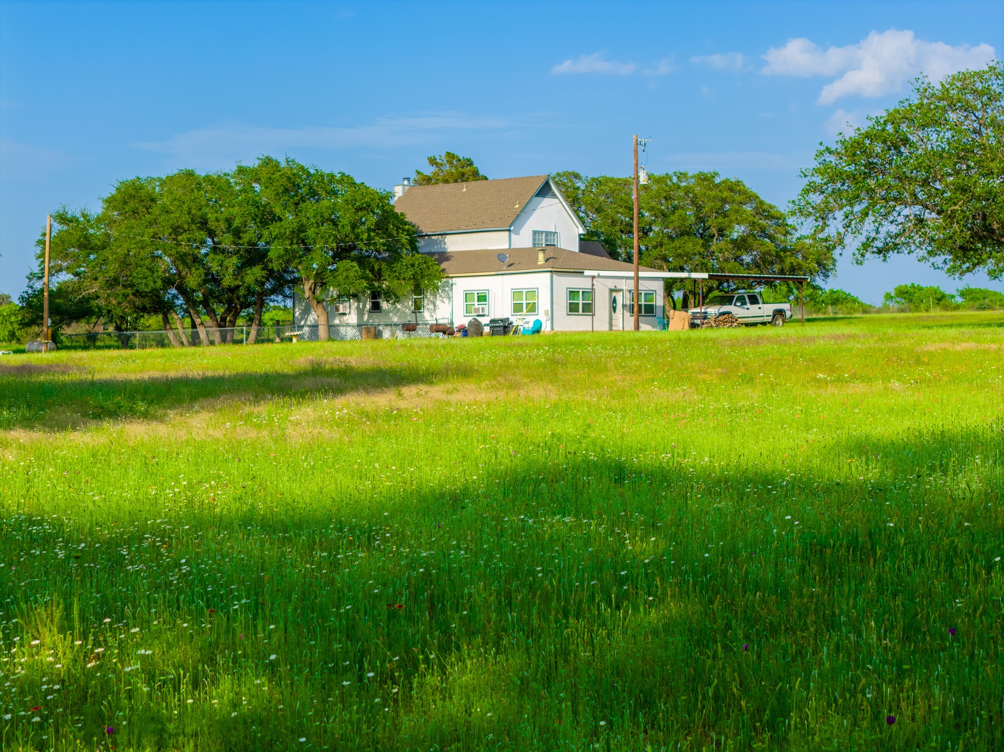 main property photo 9
