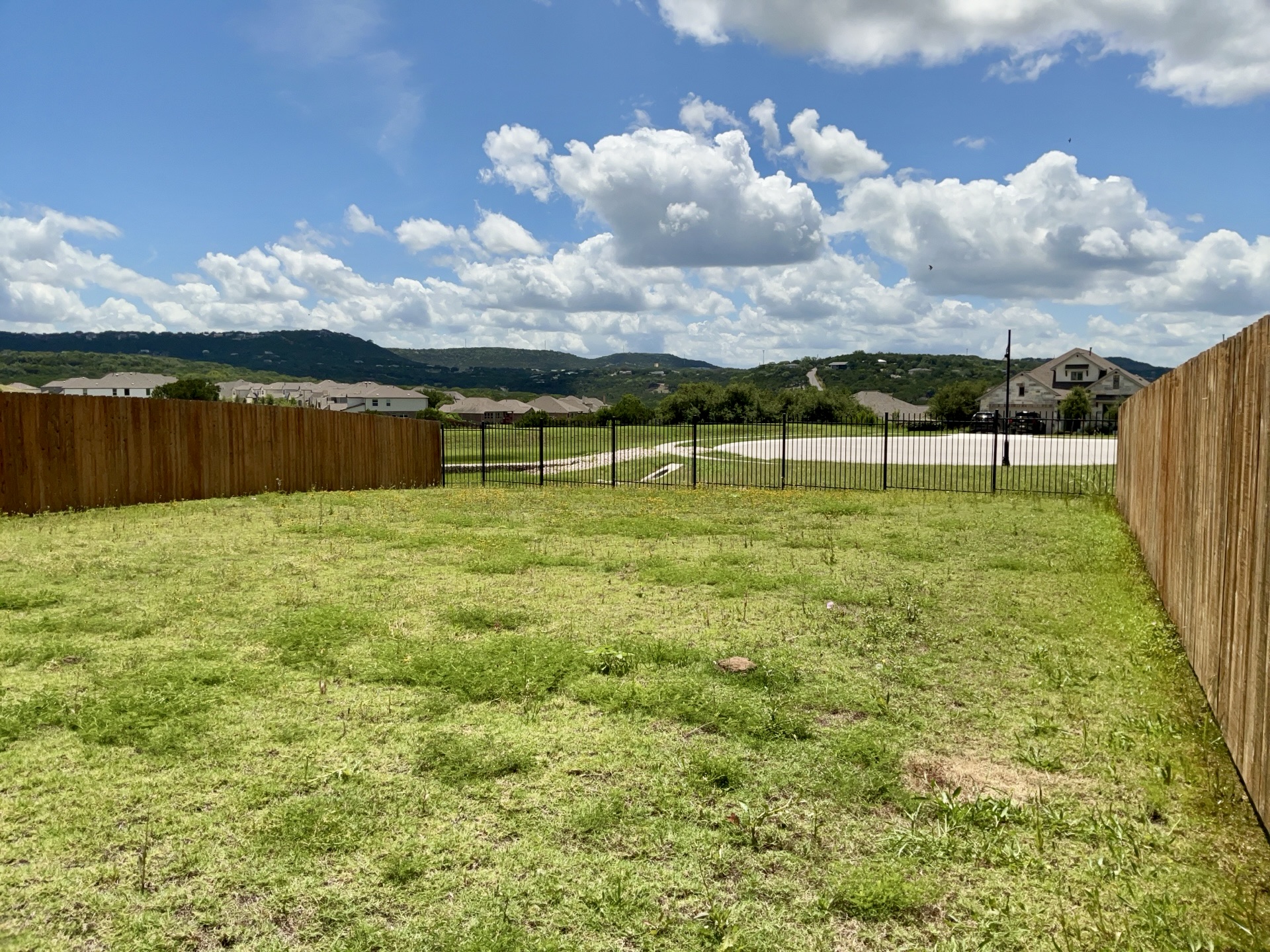 main property photo 26
