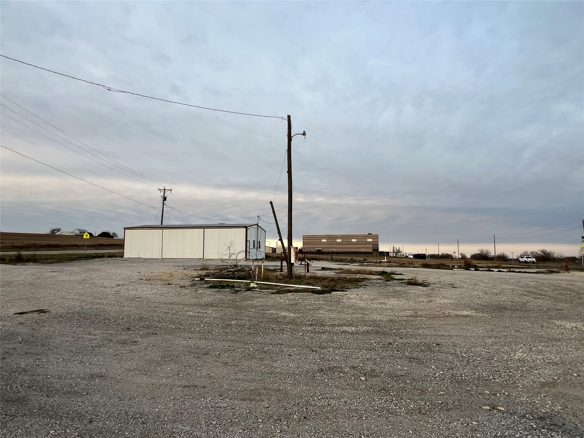 main property photo 2