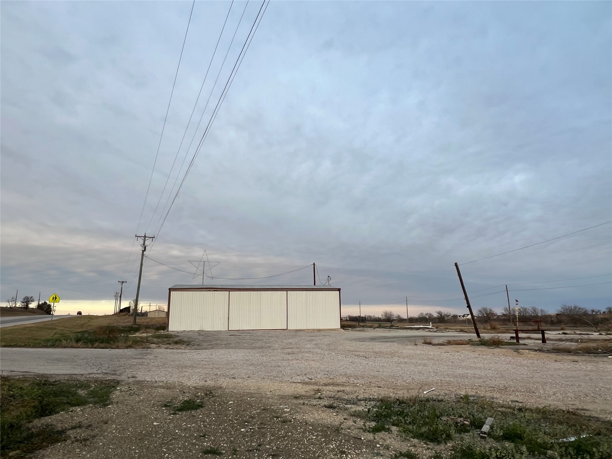 main property photo 5